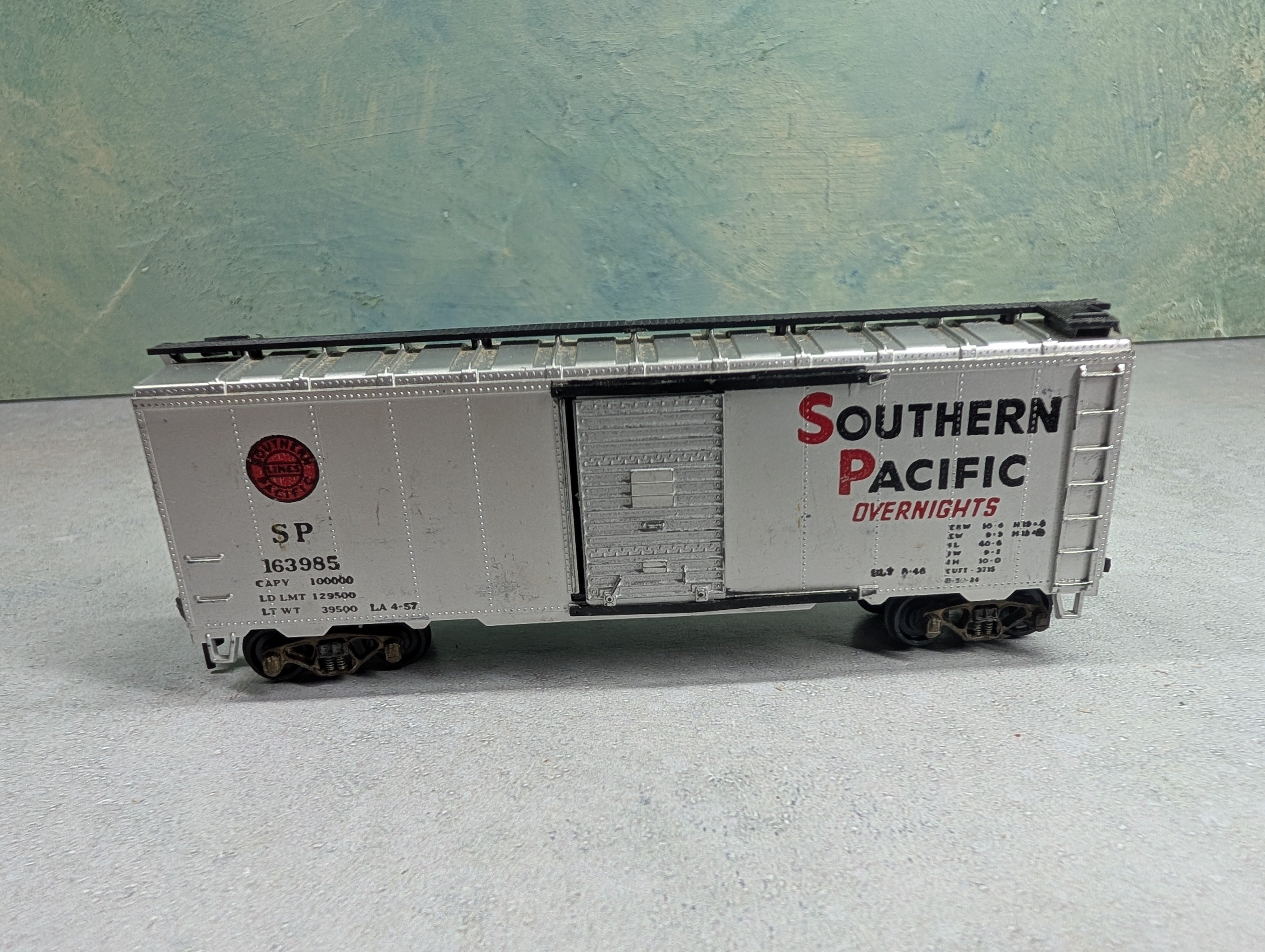 USED Athearn HO Scale 40' Box Car Southern Pacific SP #163985