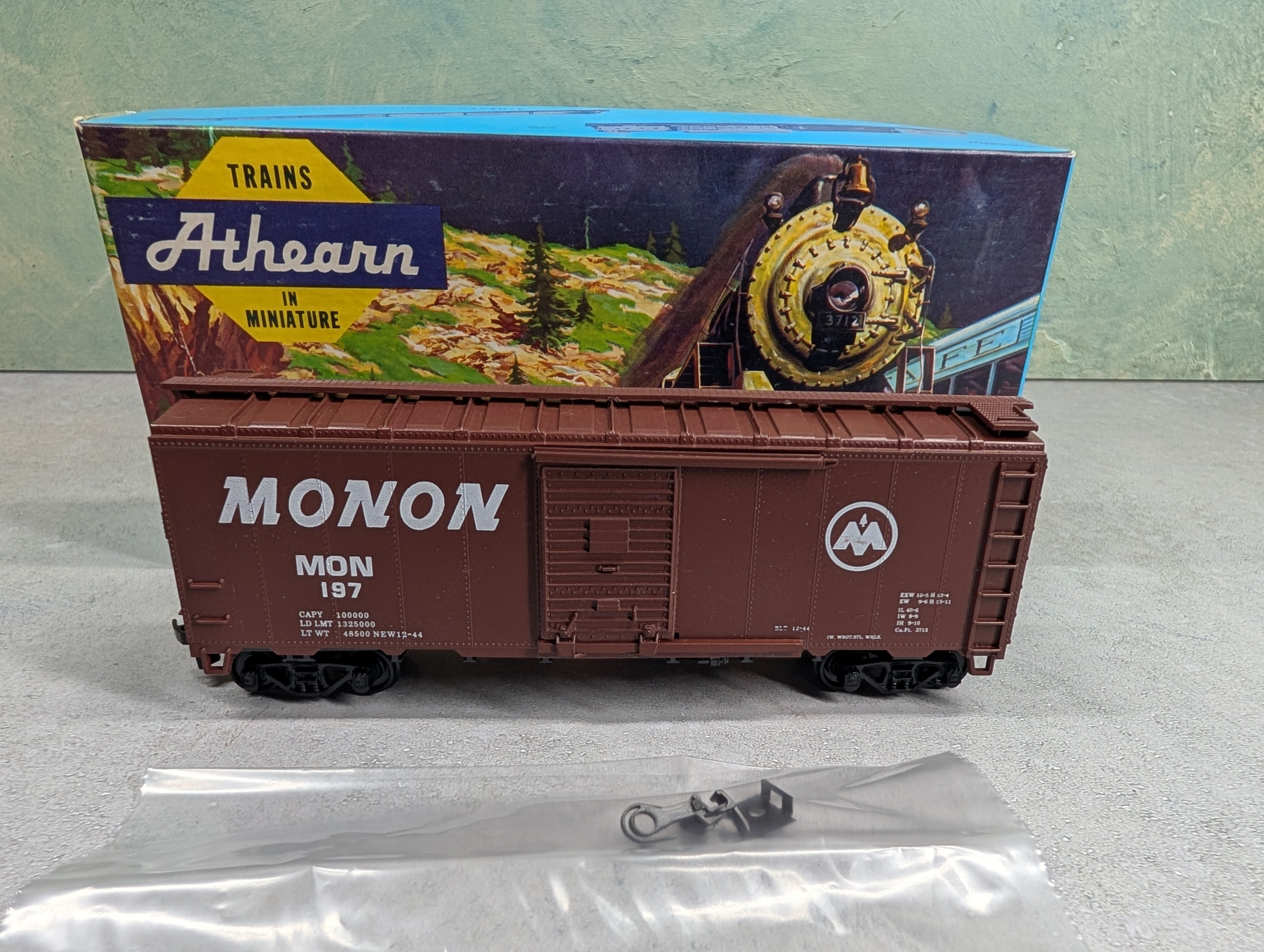 USED Athearn HO Scale 40' Box Car Monon MON #197 Bev-Bel