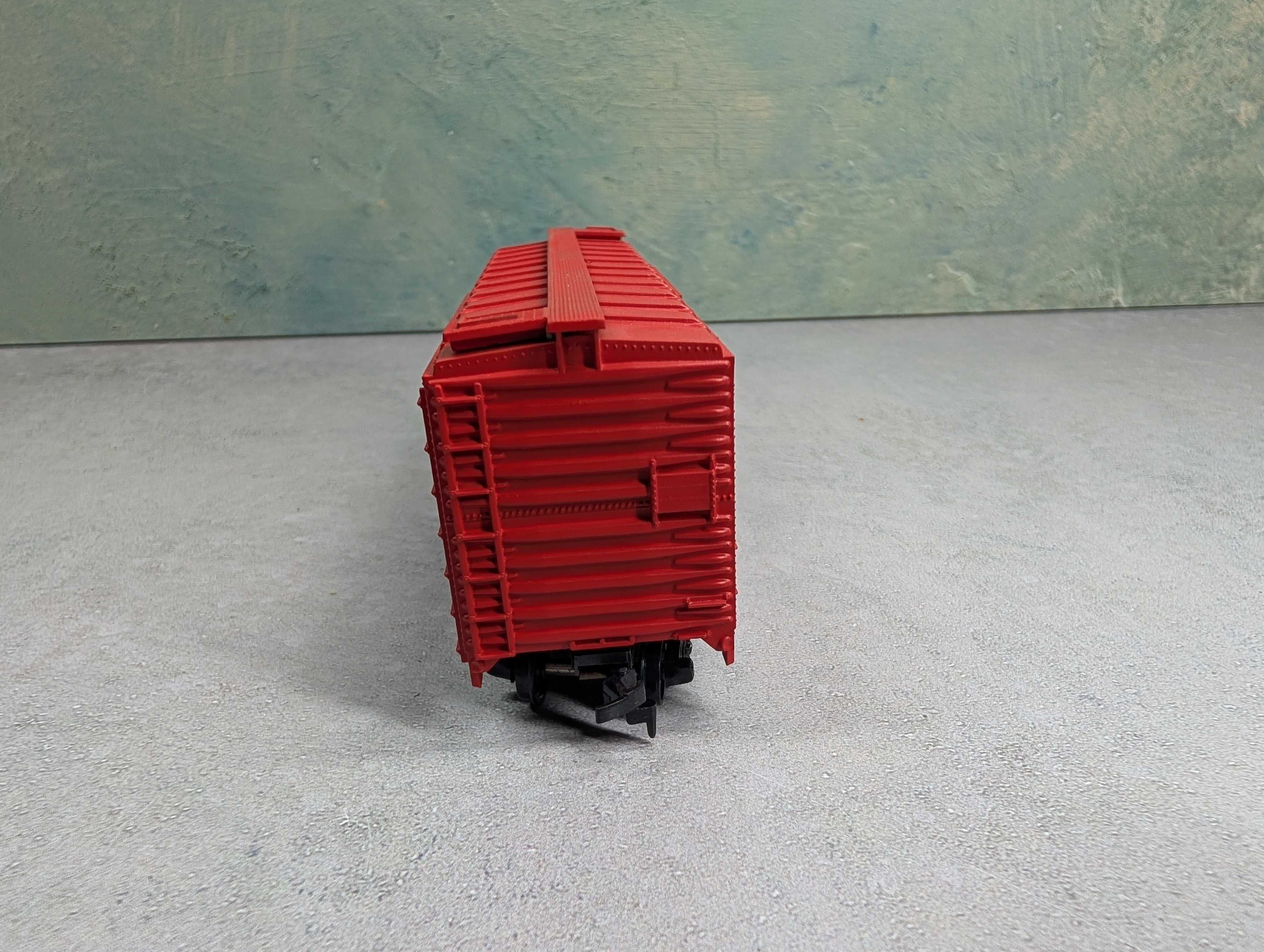 USED Athearn HO Scale 40' Box Car Wells Fargo & Co Express #6859 Bev-Bel