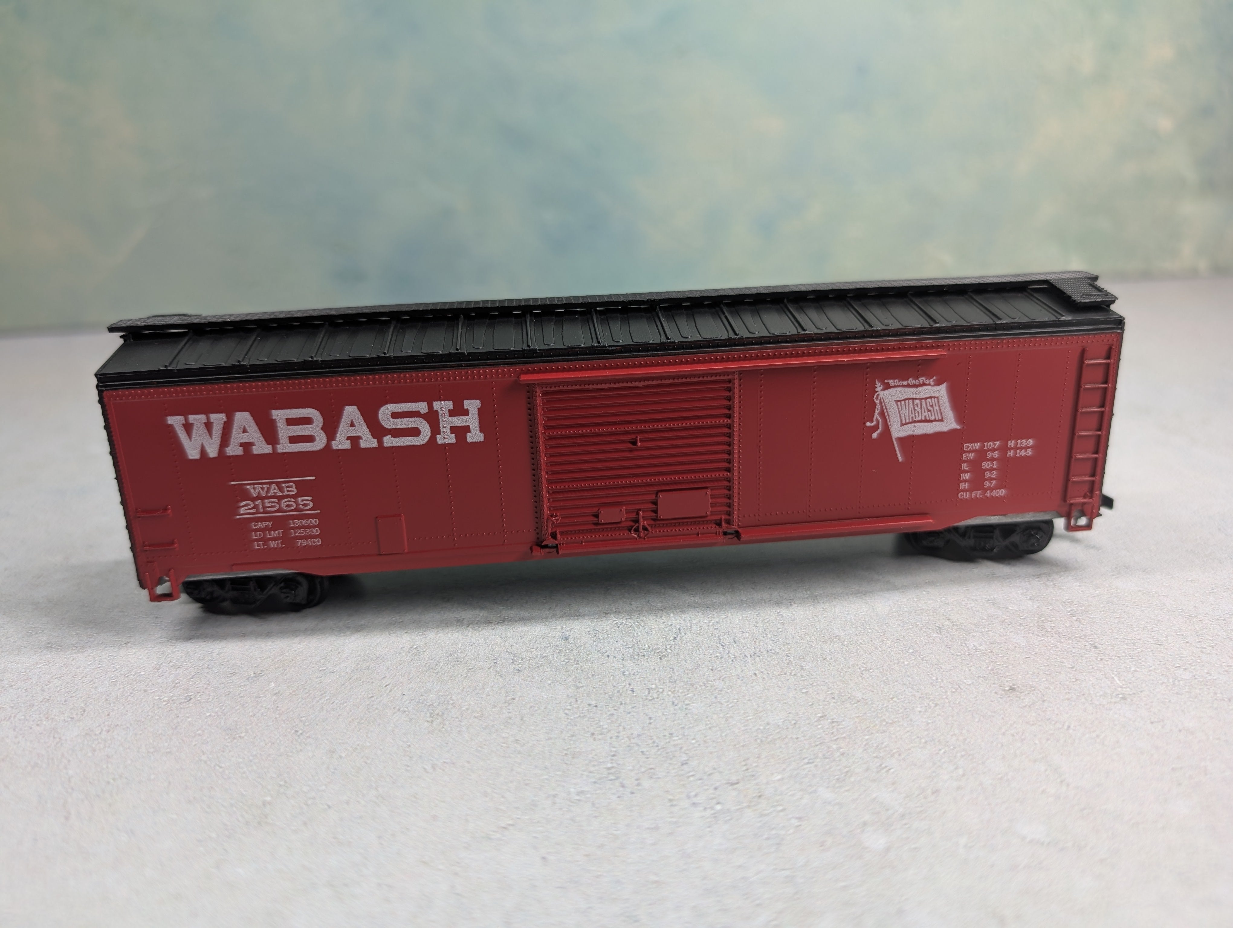USED Roundhouse HO Scale 50' SD Box Car Wabash WAB #21565