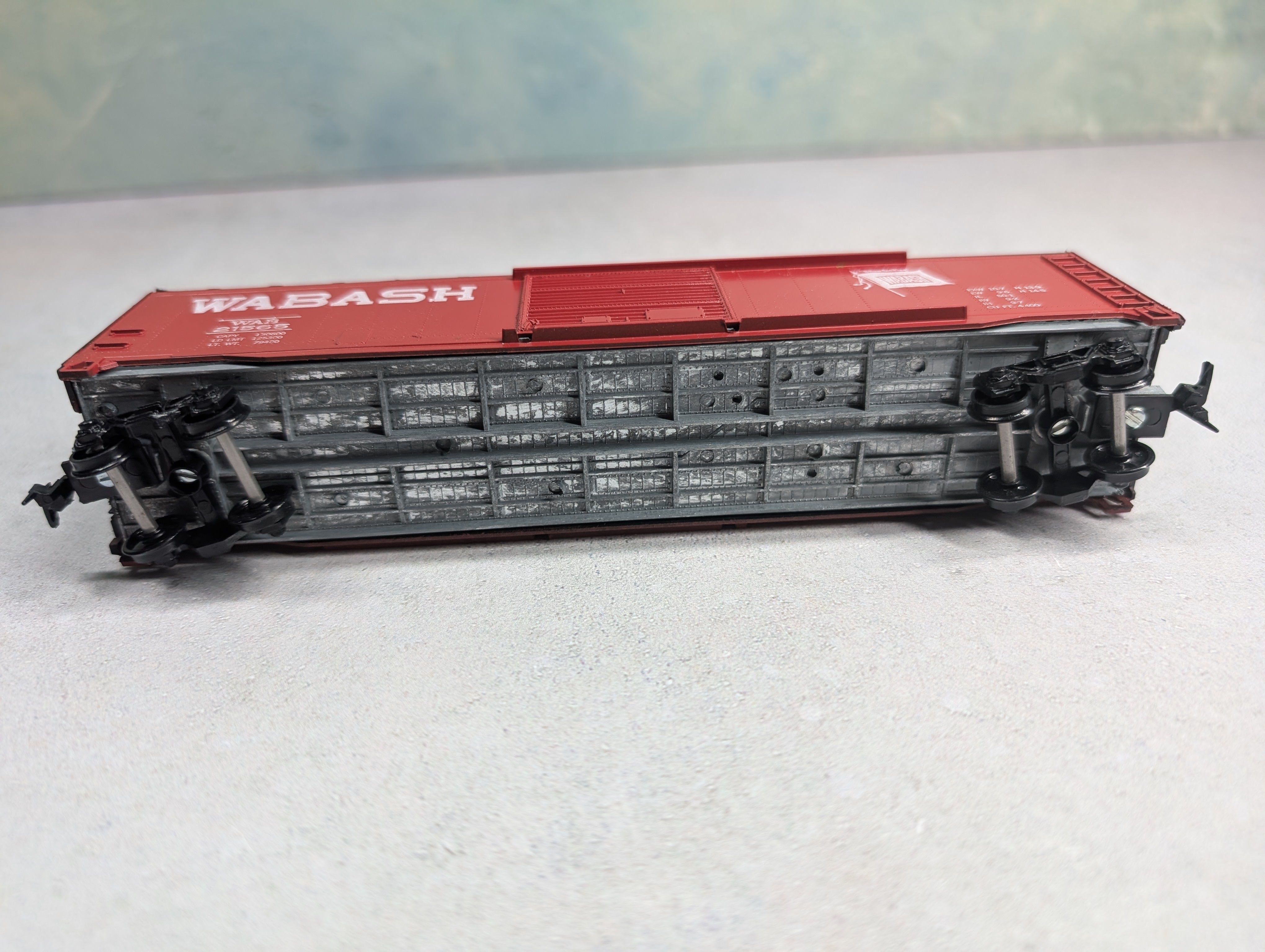 USED Roundhouse HO Scale 50' SD Box Car Wabash WAB #21565