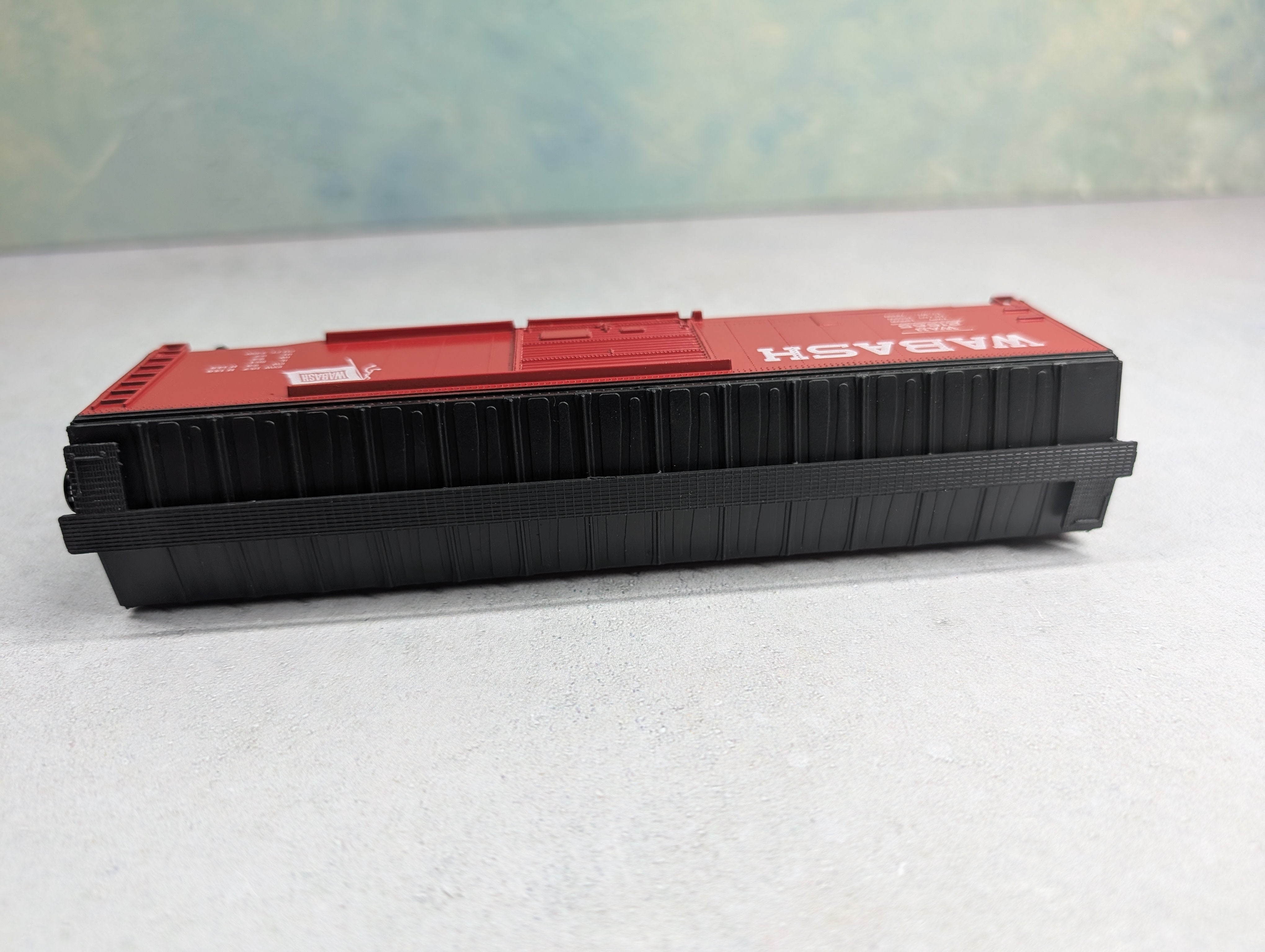 USED Roundhouse HO Scale 50' SD Box Car Wabash WAB #21565