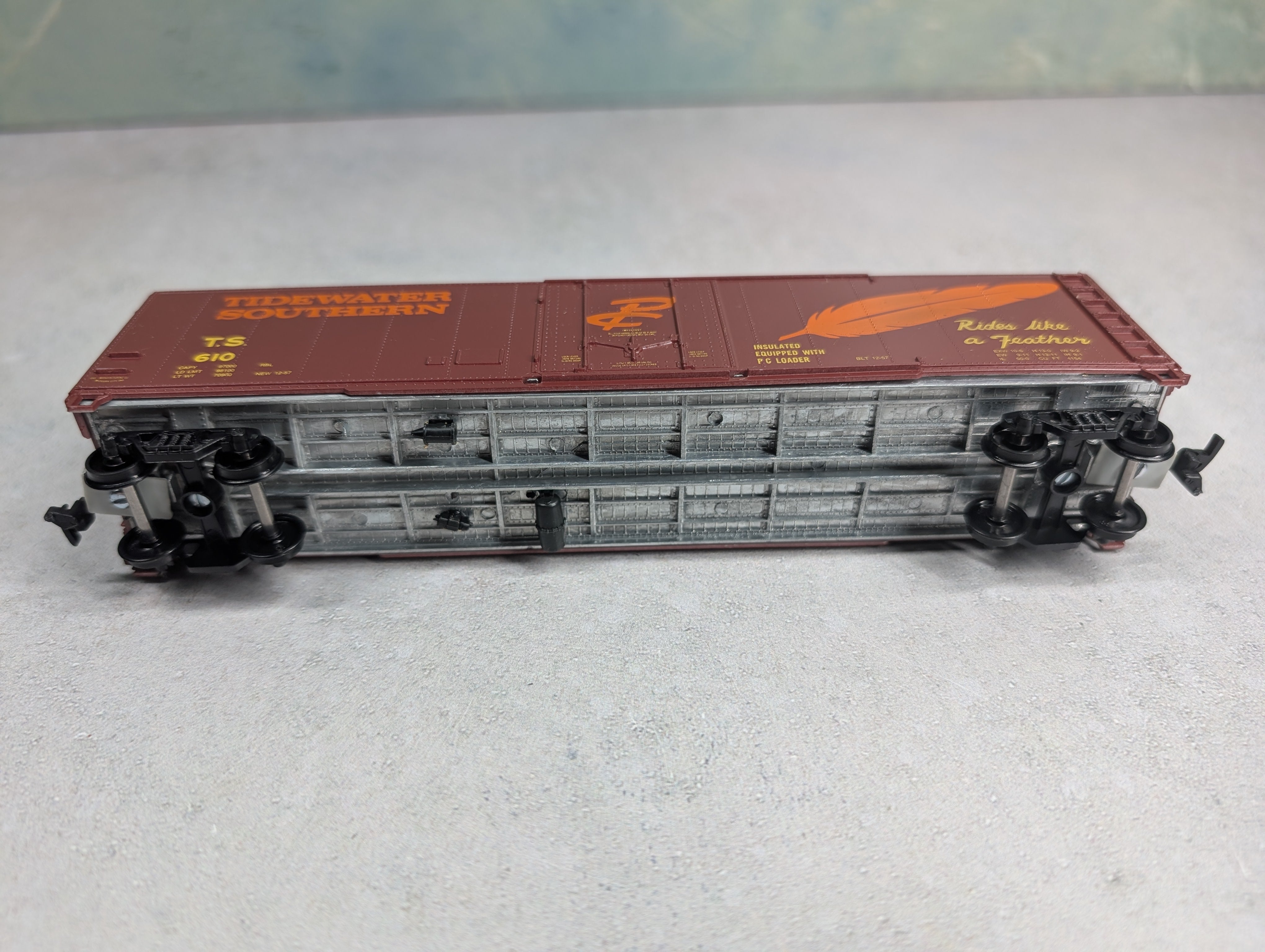 USED Roundhouse HO Scale 50' PD Box Car Tidewater Southern TS #610