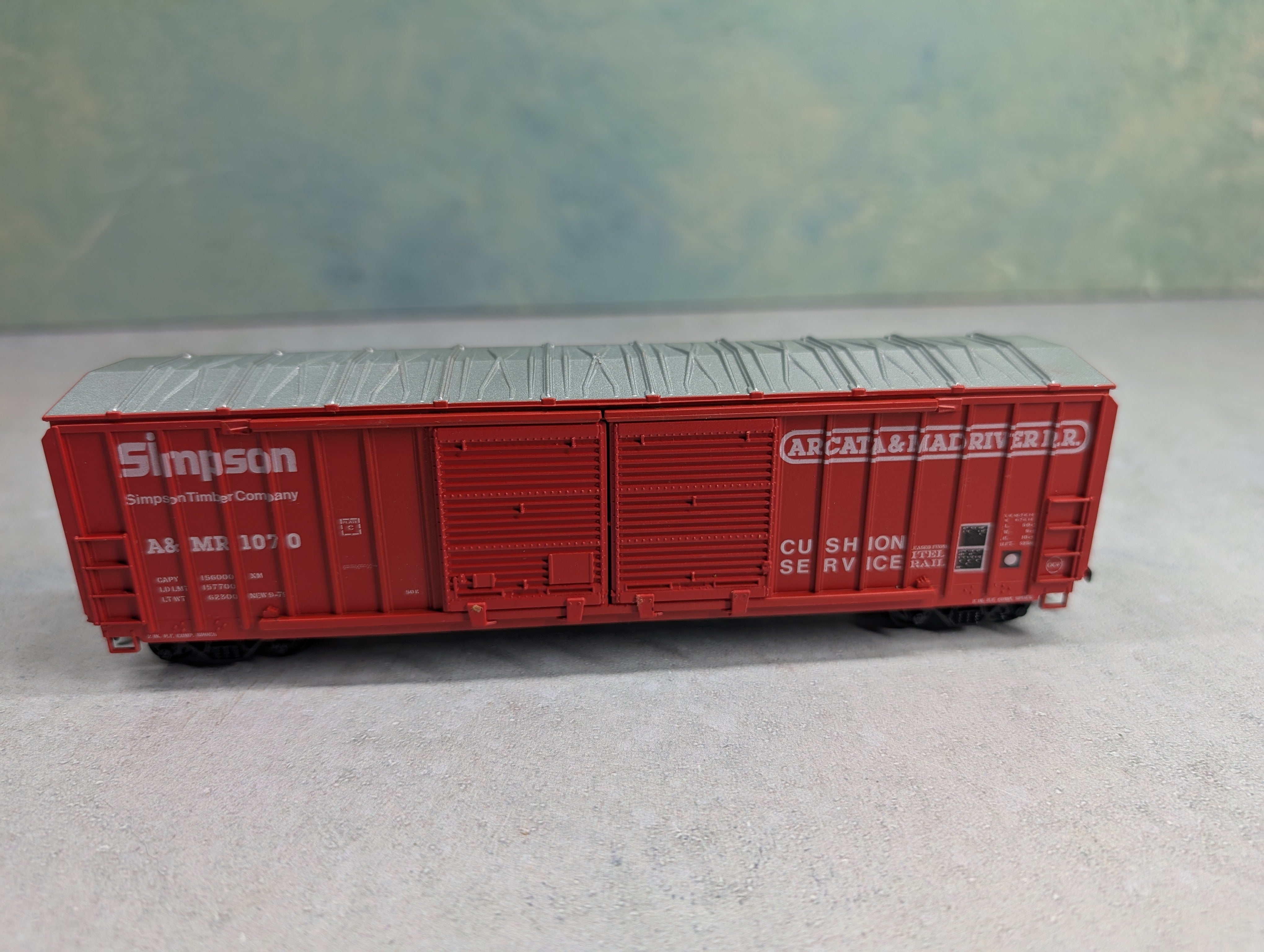USED Athearn HO Scale Railbox DD Box Car Arcata and Mad River A&MR #1070 Simpson Timber