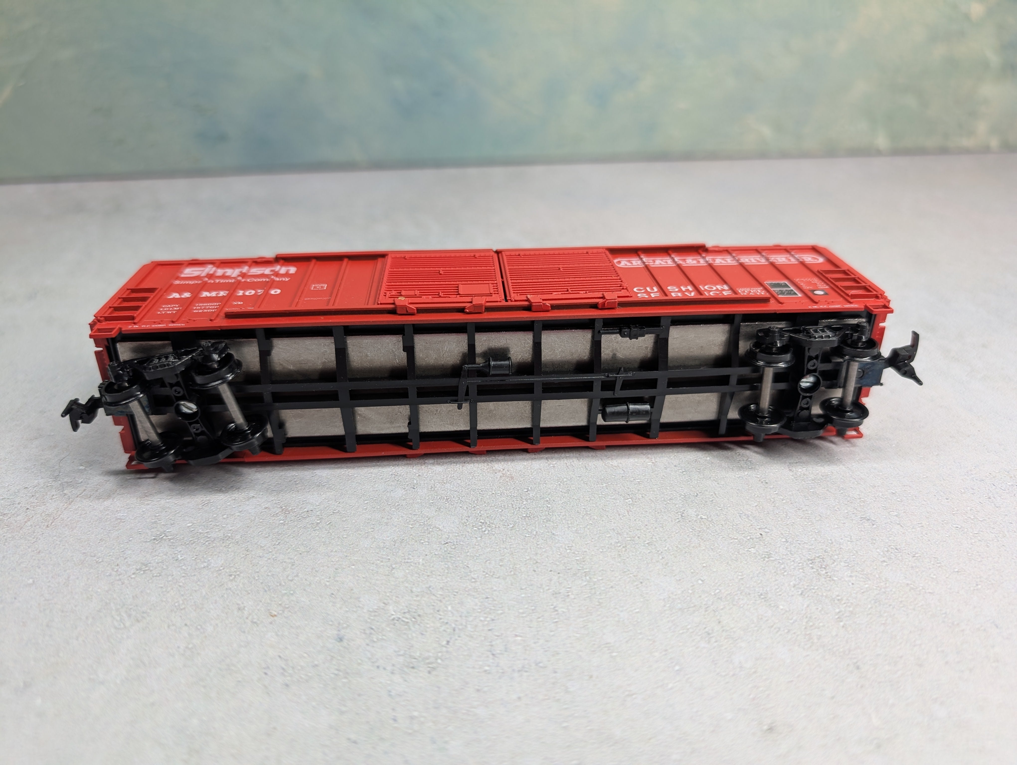 USED Athearn HO Scale Railbox DD Box Car Arcata and Mad River A&MR #1070 Simpson Timber