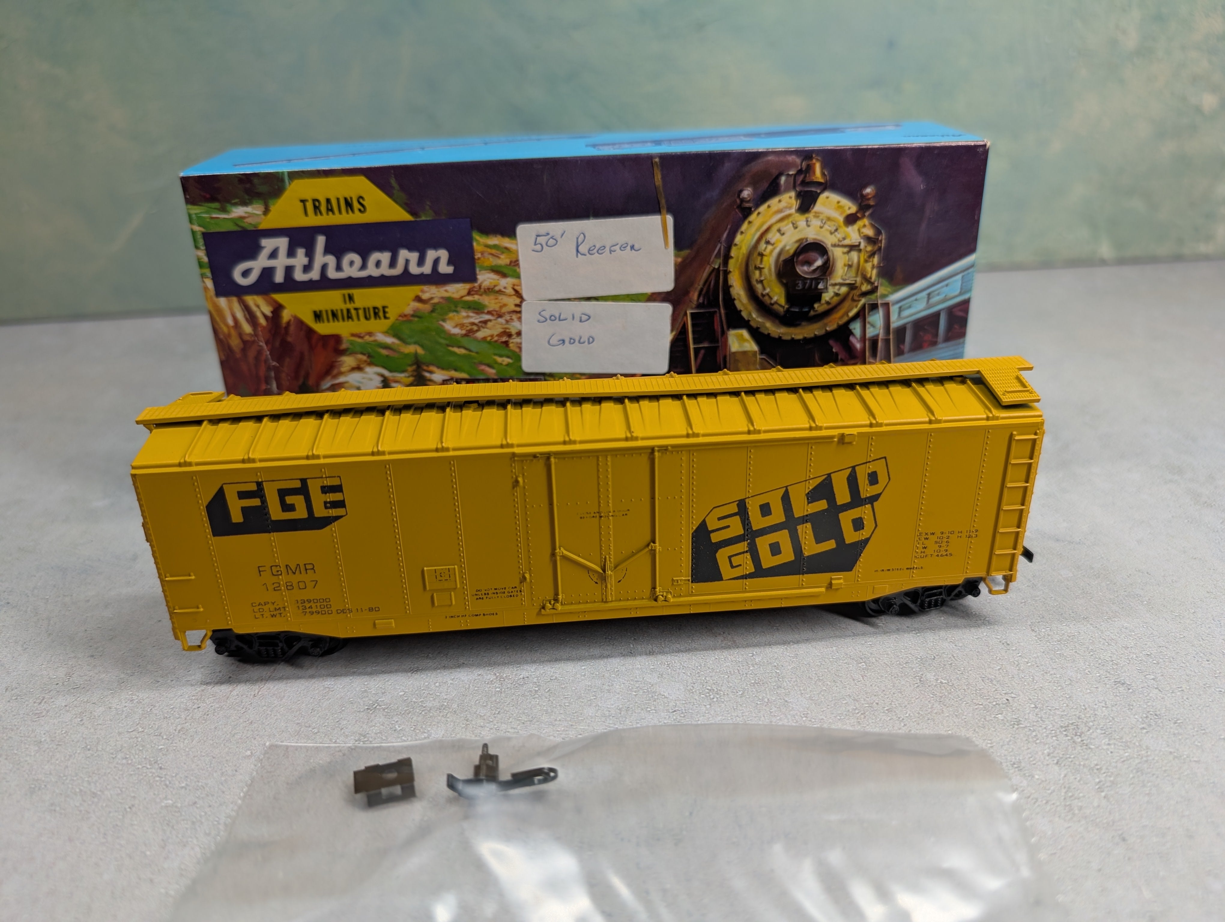 USED Athearn HO Scale 50' PD Box Car Fruit Growers Express FGMR #12807 Bev-Bel
