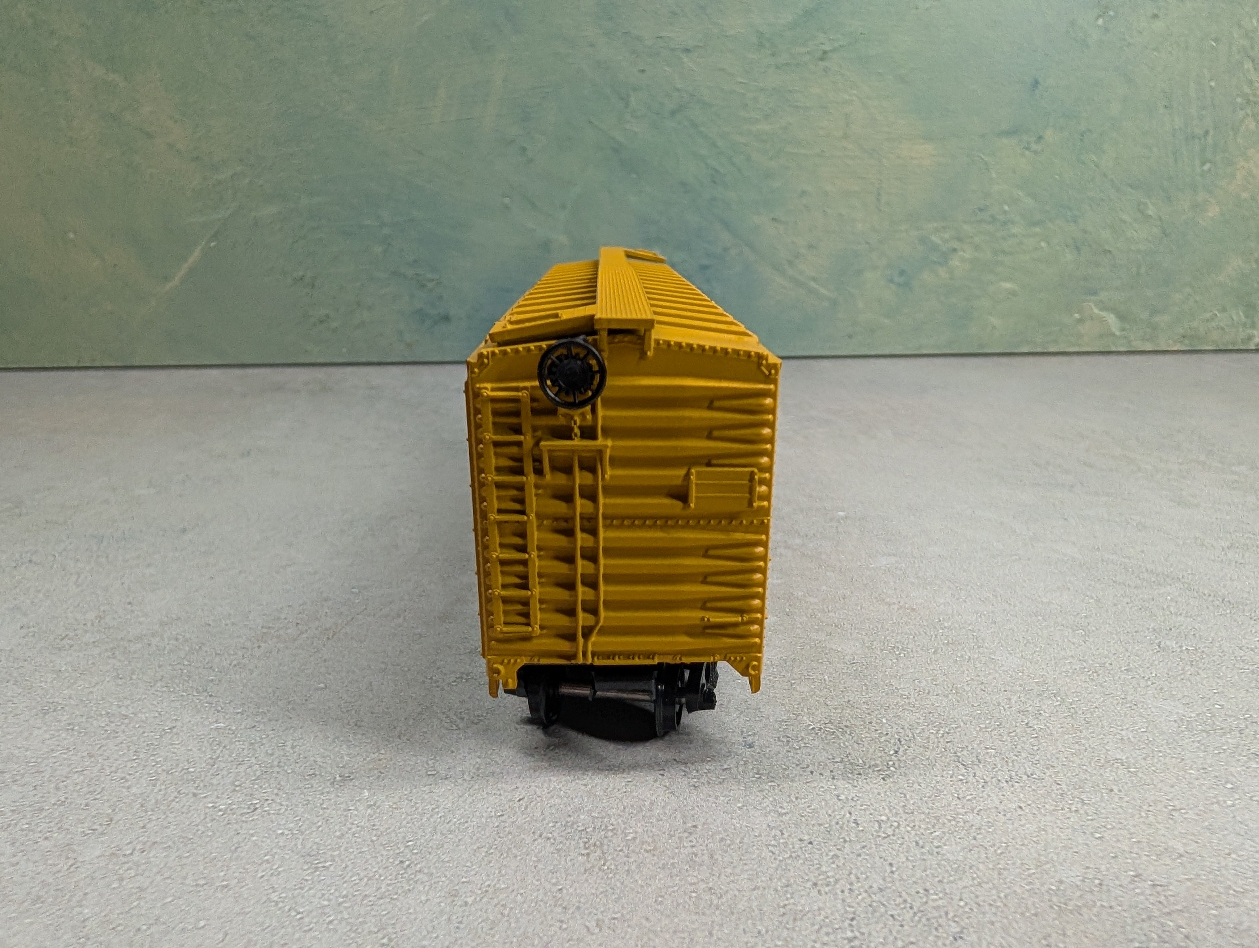 USED Athearn HO Scale 50' PD Box Car Fruit Growers Express FGMR #12807 Bev-Bel