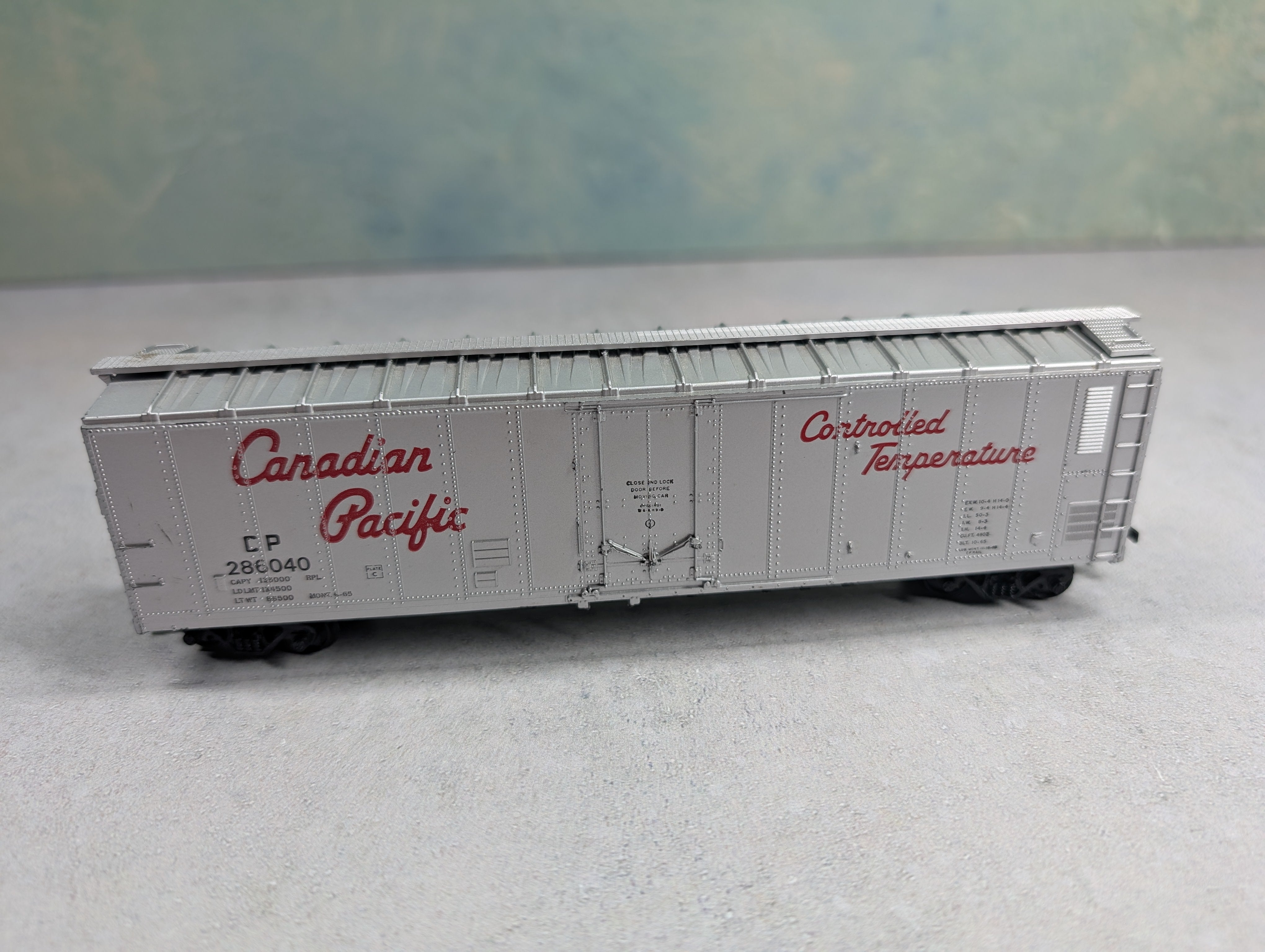 USED Athearn HO Scale 50' PD Box Car Canadian Pacific CP #286040