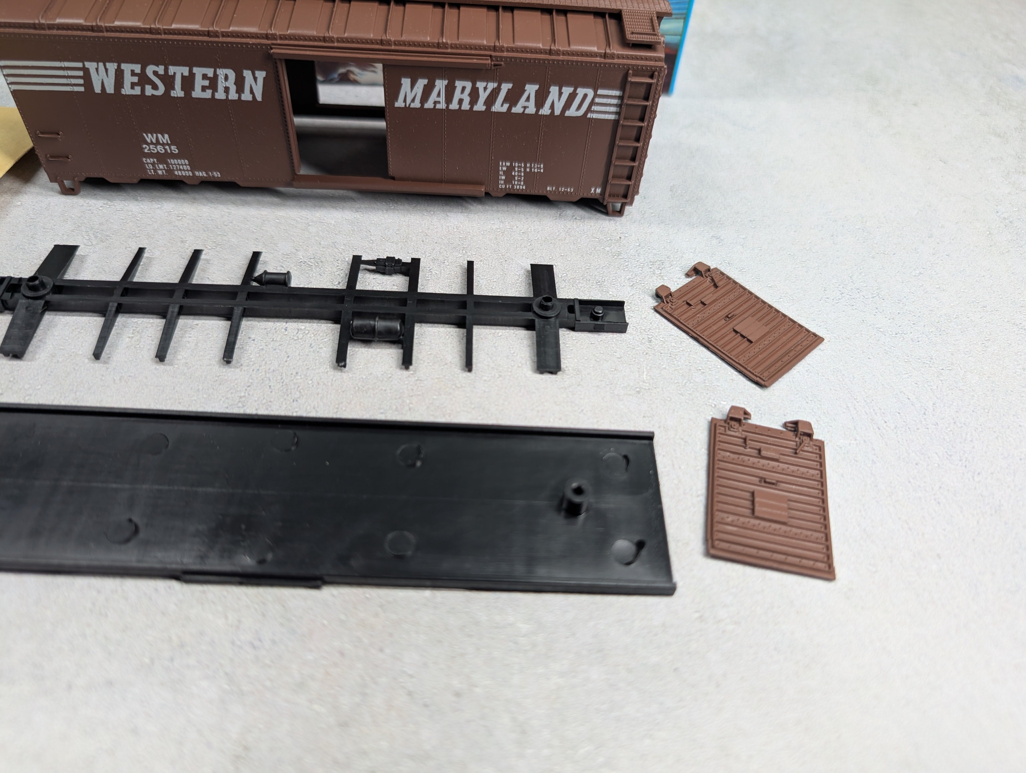 USED Athearn HO Scale 40' Steel Box Car Western Maryland WM #25615 Bev-Bel KIT
