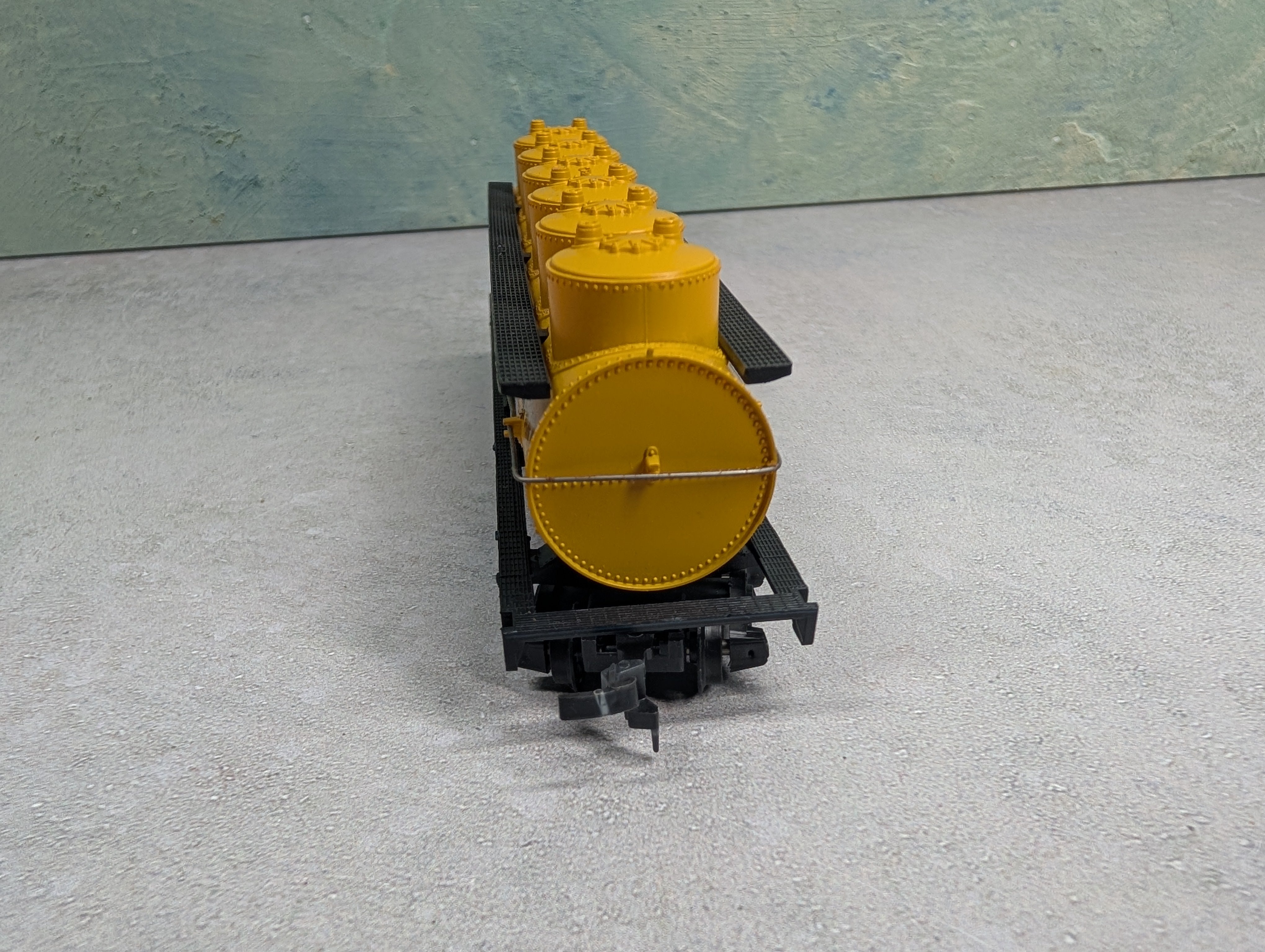 USED HO Scale 6 Dome Tank Car Jefferson Lake Sulphur Company NATX #19561