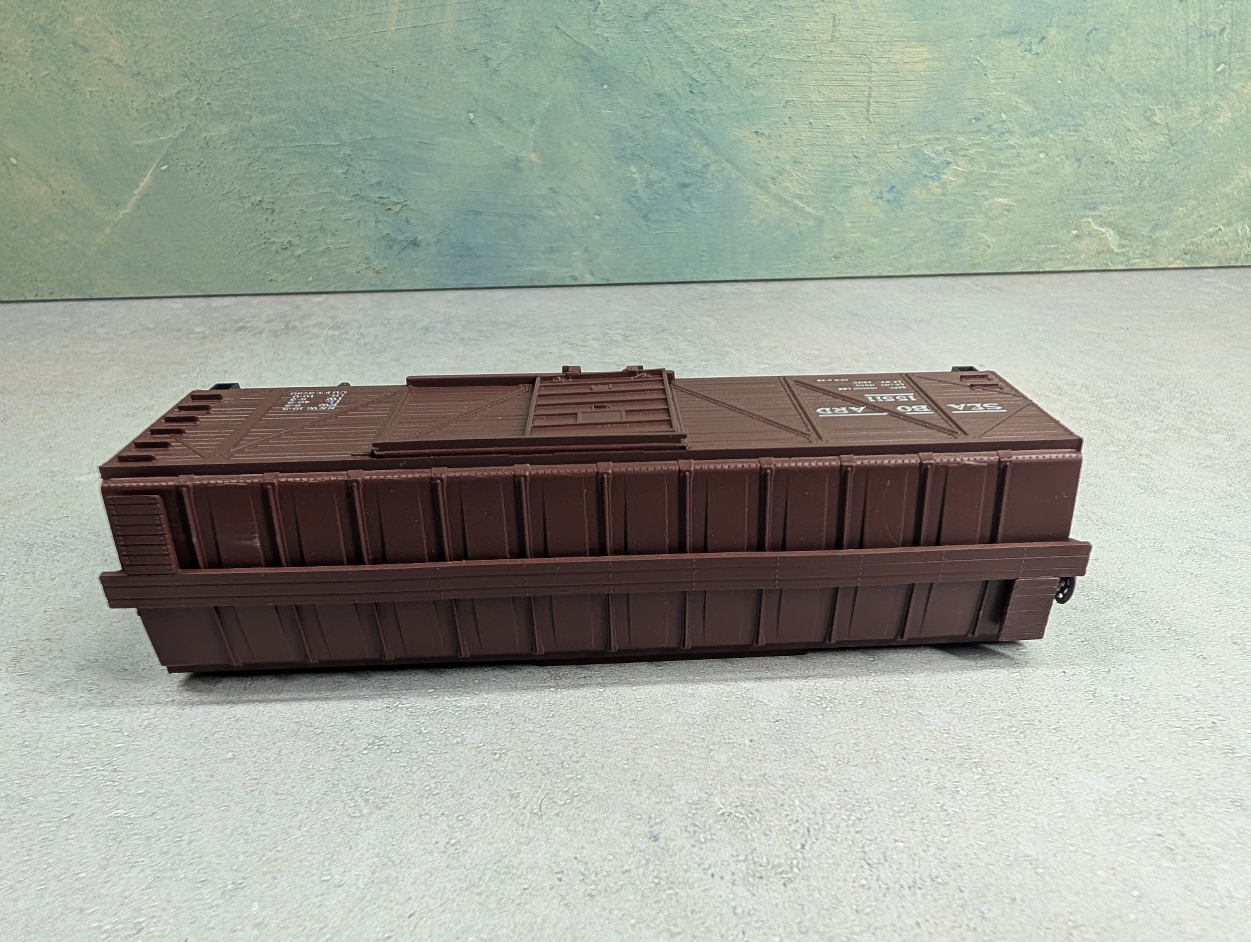 USED Roundhouse HO Scale 40' Wooden Box Car Seaboard #15511