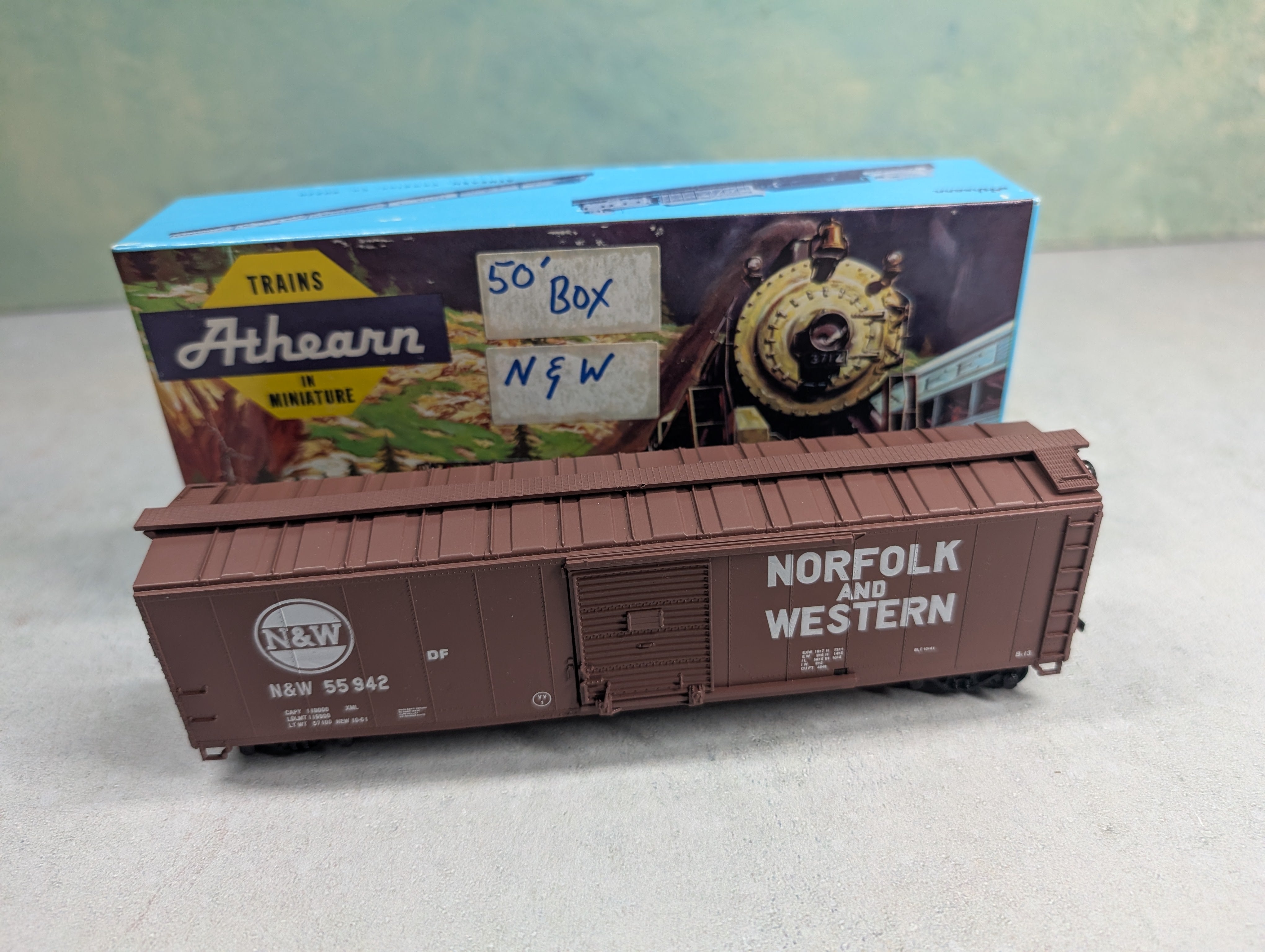 USED Athearn HO Scale 50' SD Box Car Norfolk & Western N&W #55942 Rail Runner