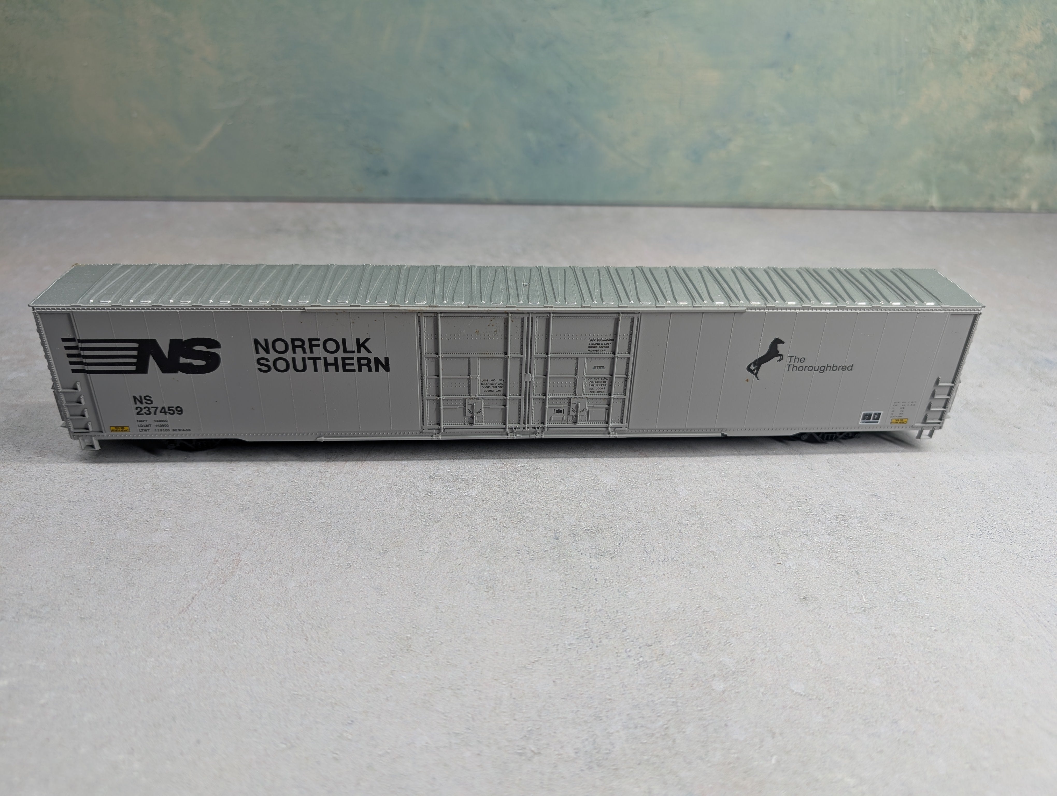 USED Athearn HO Scale 86' HC 4 Door Box Car Norfolk Southern NS #237459