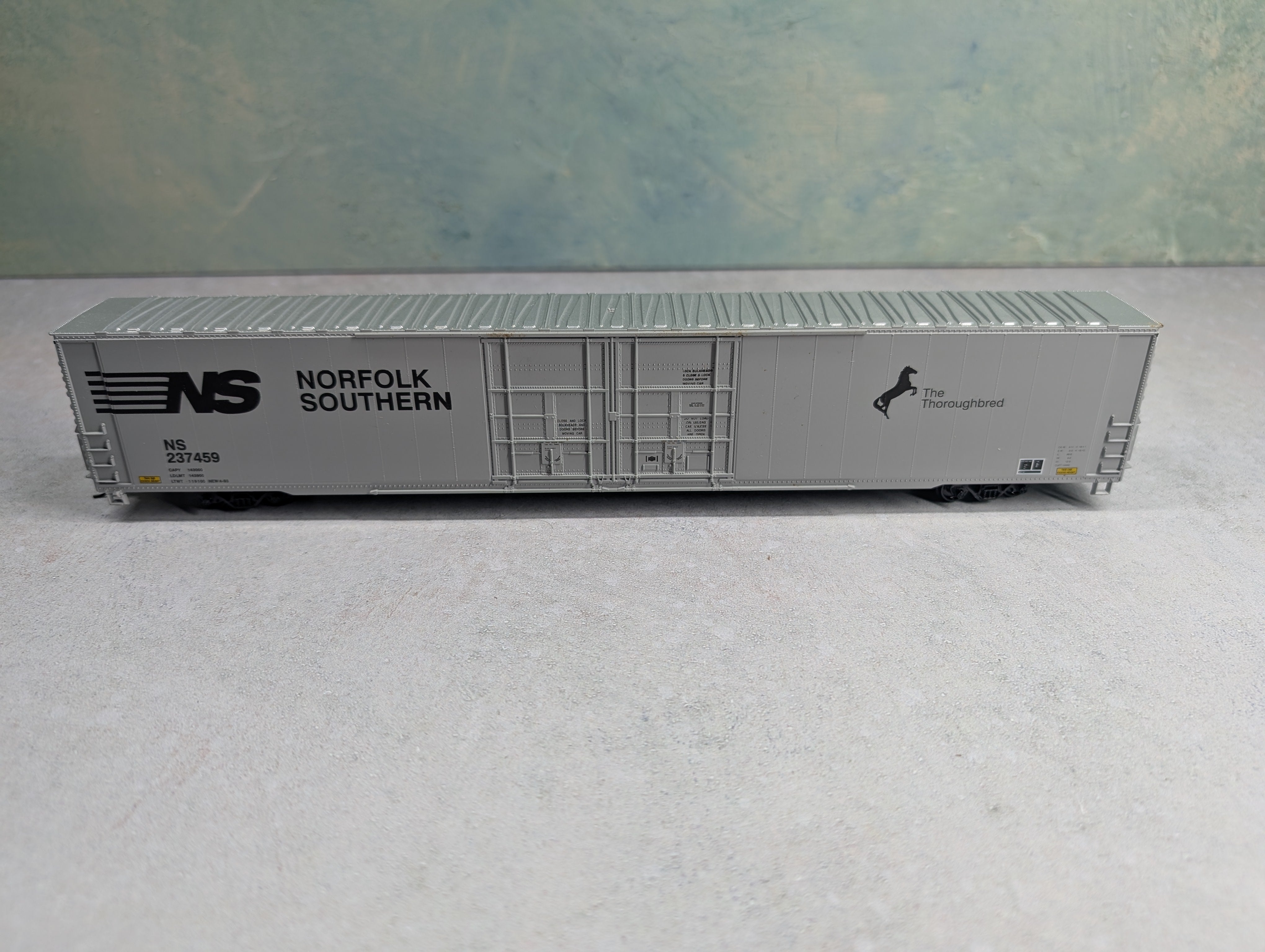 USED Athearn HO Scale 86' HC 4 Door Box Car Norfolk Southern NS #237459