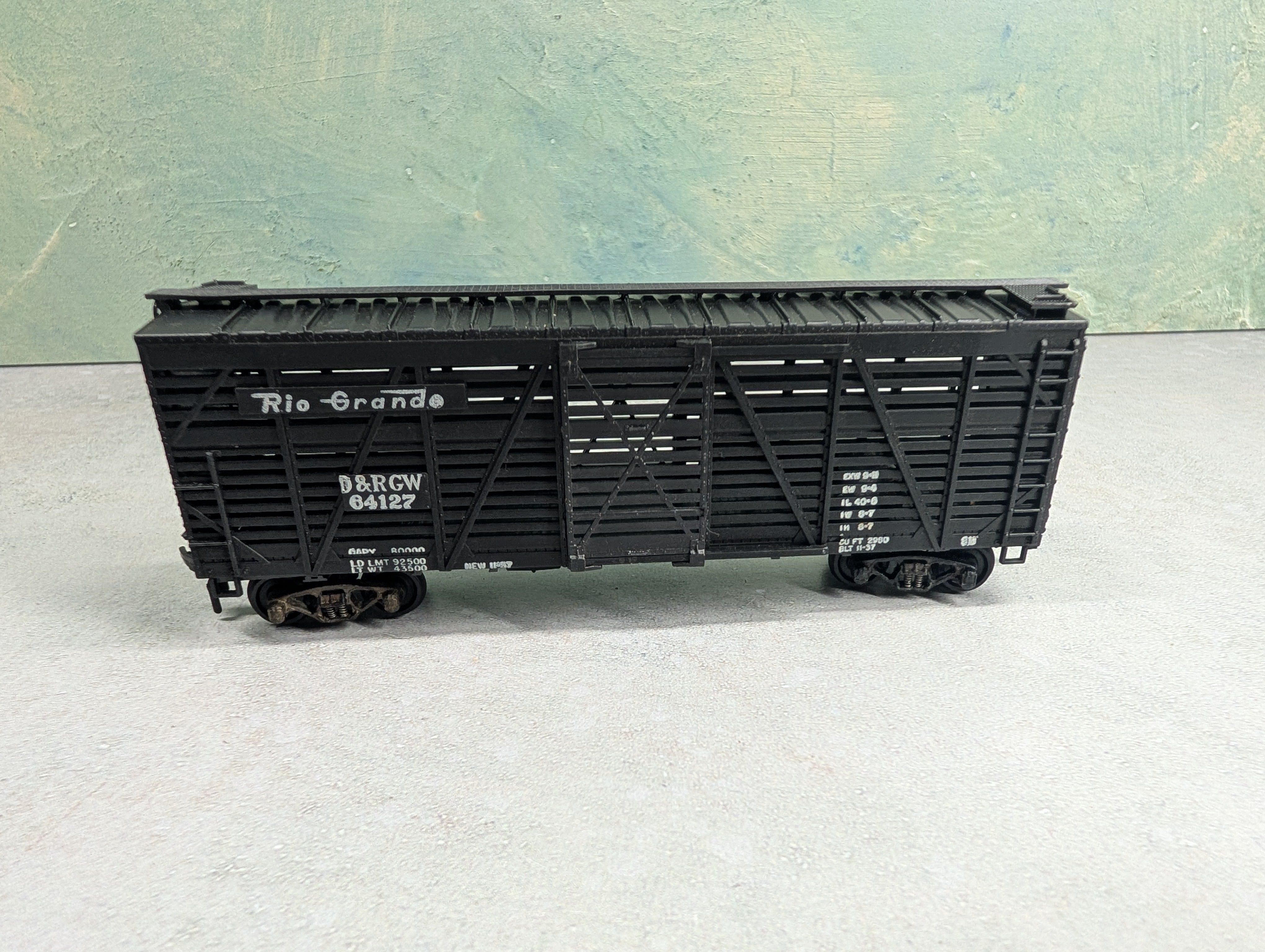 USED HO Scale 40' Stock Car Rio Grande D&RGW #64127