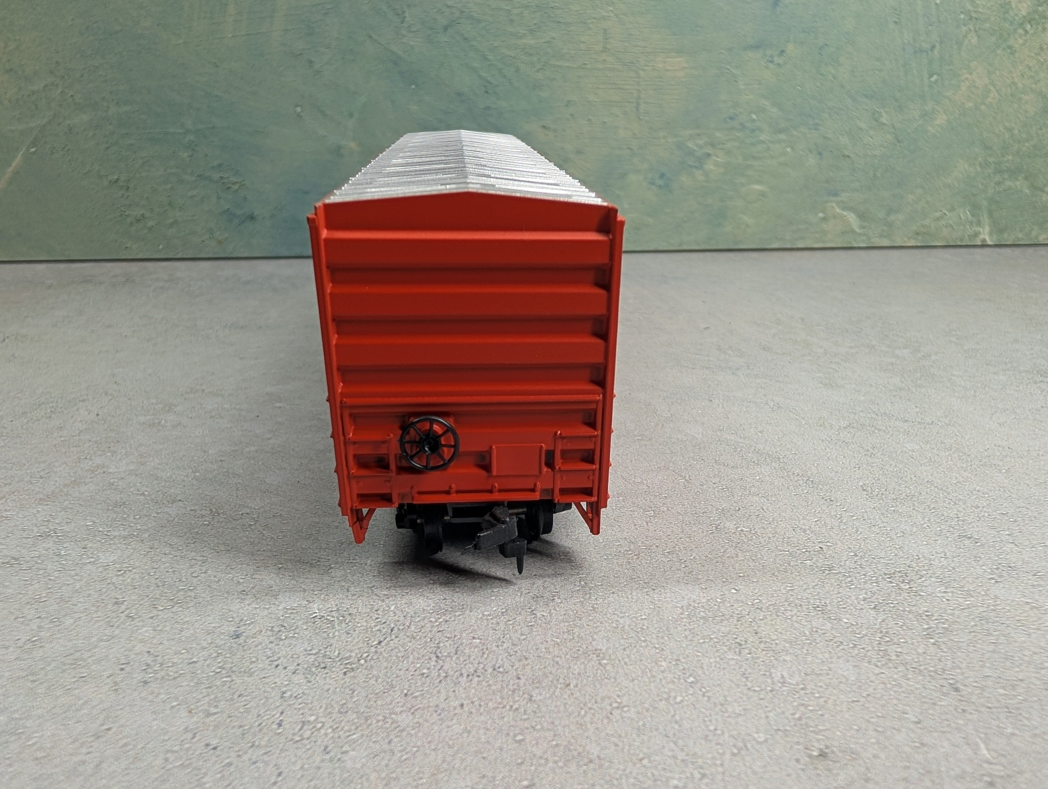USED Roundhouse HO Scale 50' DD OB Box Car Sierra Railroad SERA #4083