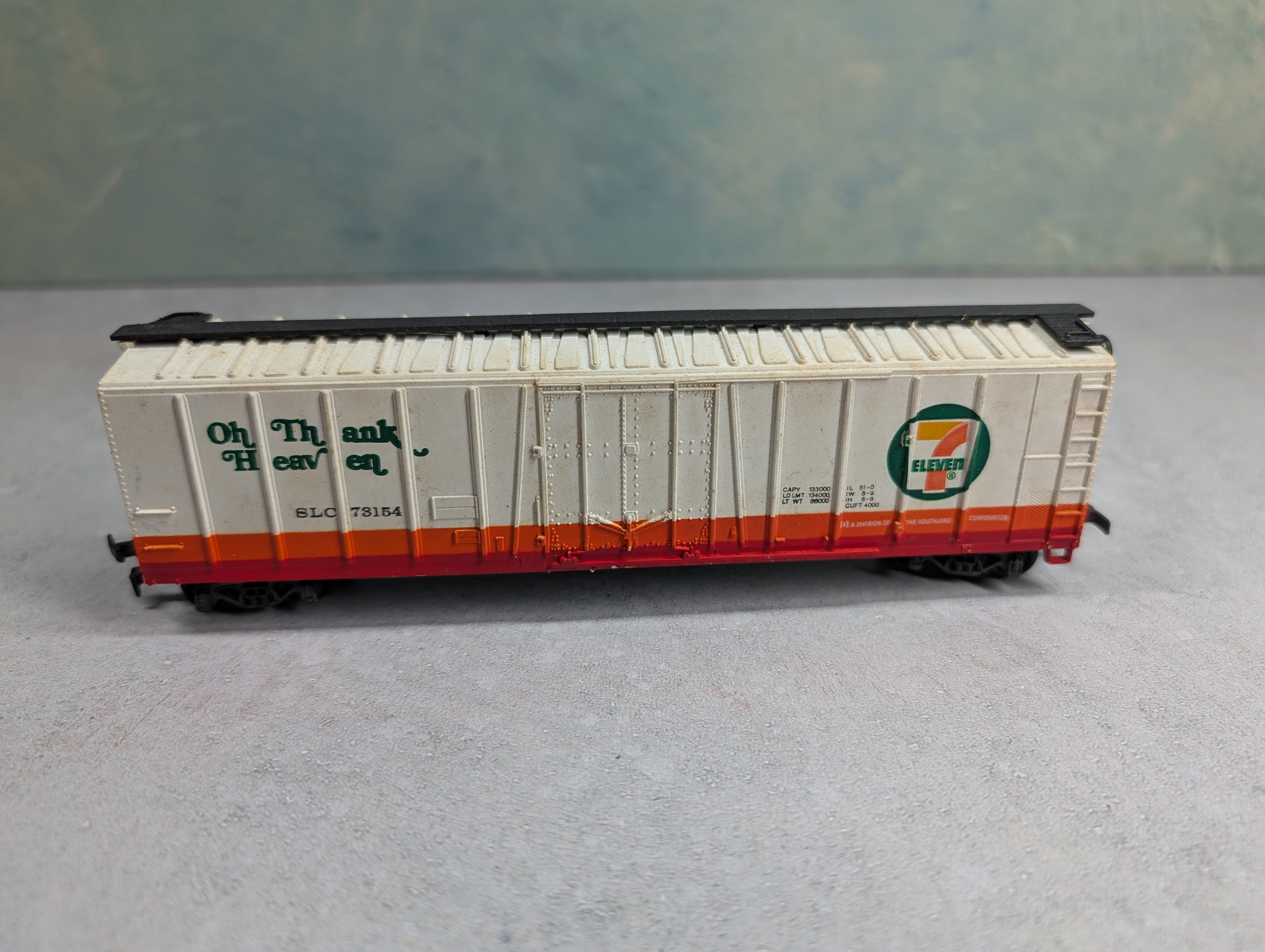 USED AHM HO Scale 50' Box Car Seven Eleven SLC #73154