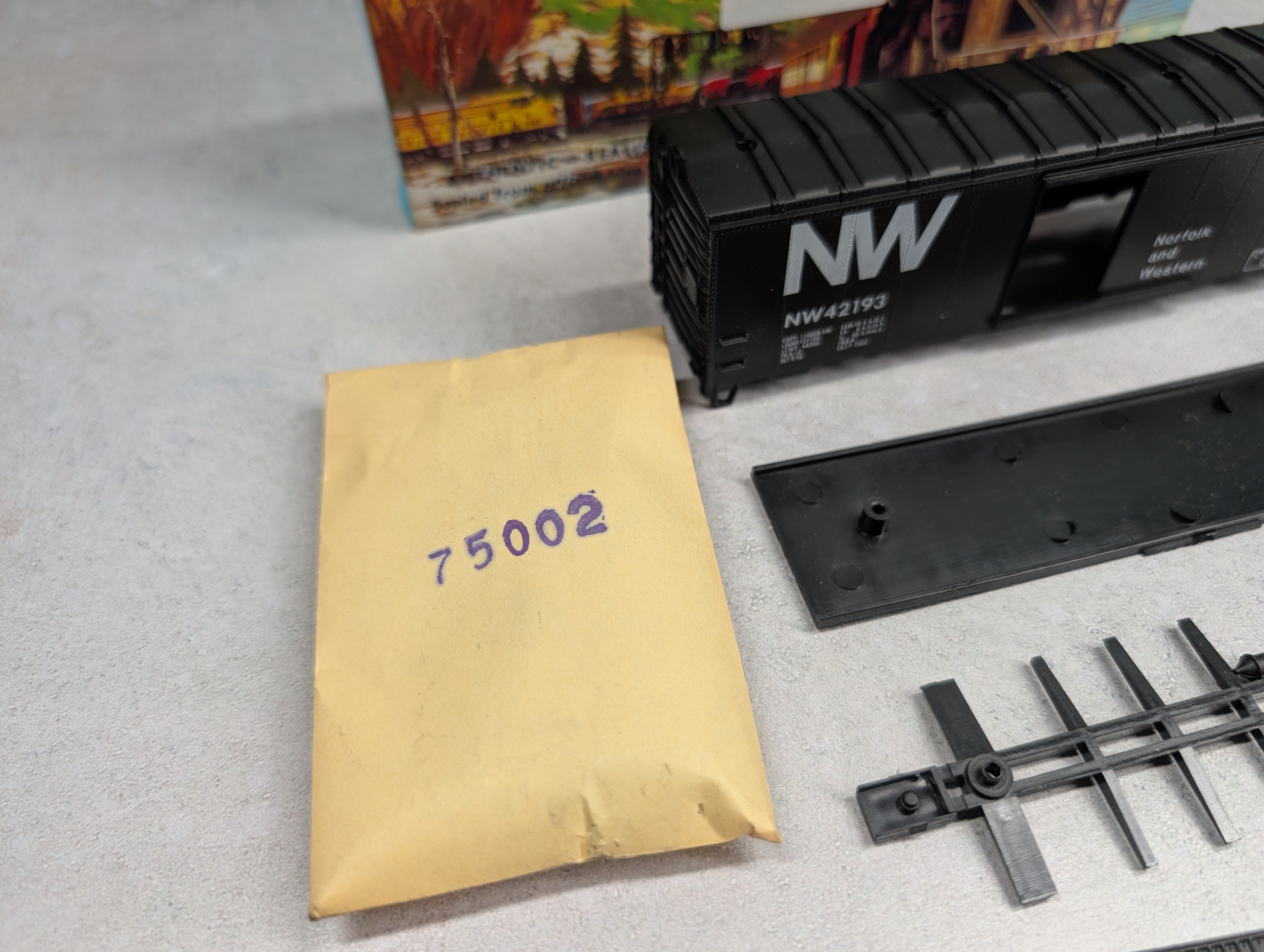 USED Athearn HO Scale 40' Box Car Norfolk & Western NW #42193 Bev-Bel KIT