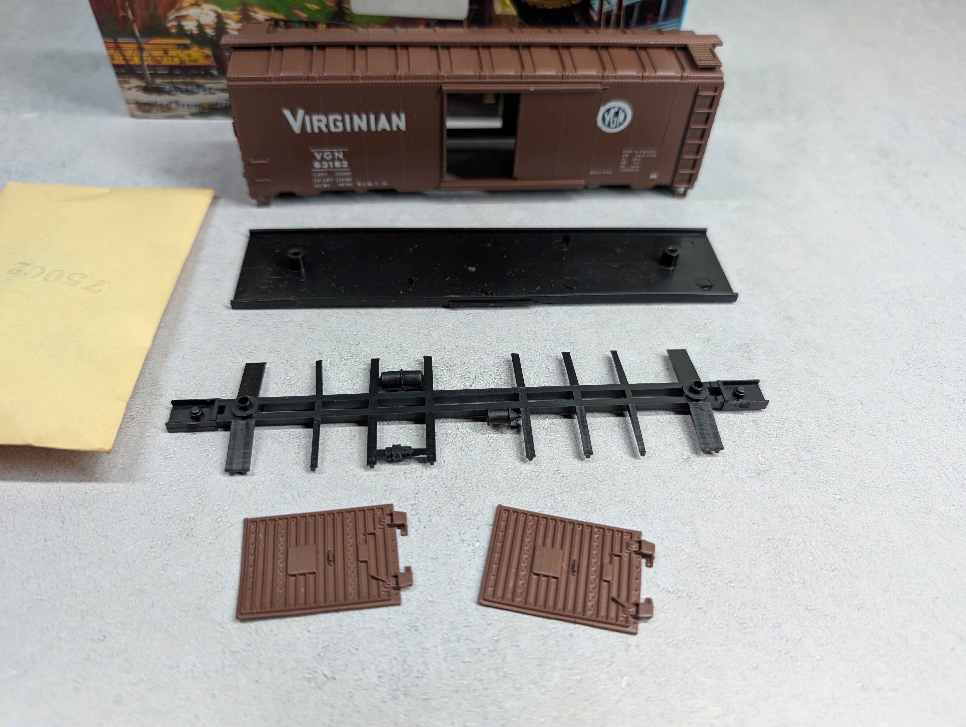 USED Athearn HO Scale 40' Box Car Virginian VGN #63182 Bev-Bel KIT