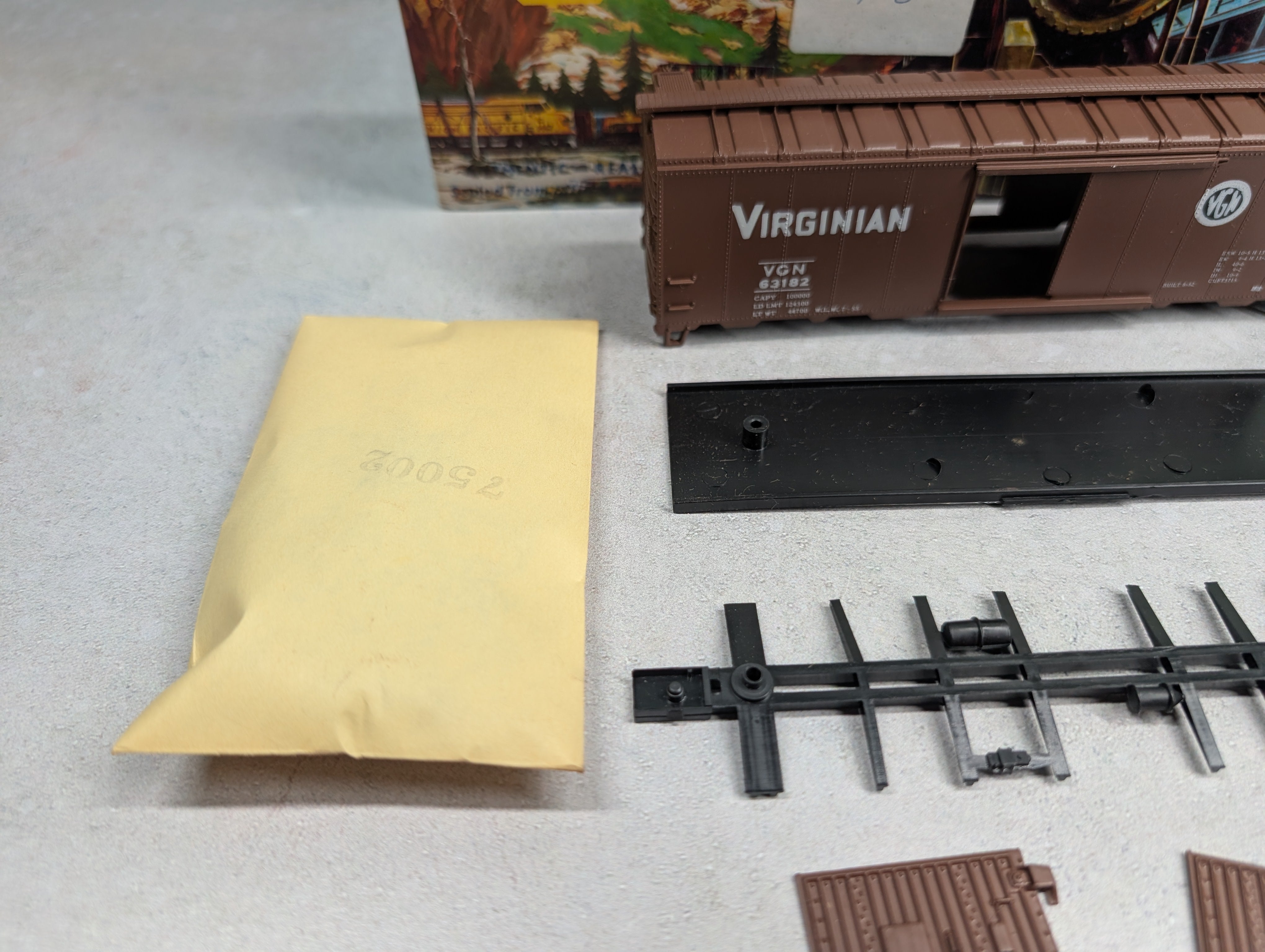 USED Athearn HO Scale 40' Box Car Virginian VGN #63182 Bev-Bel KIT