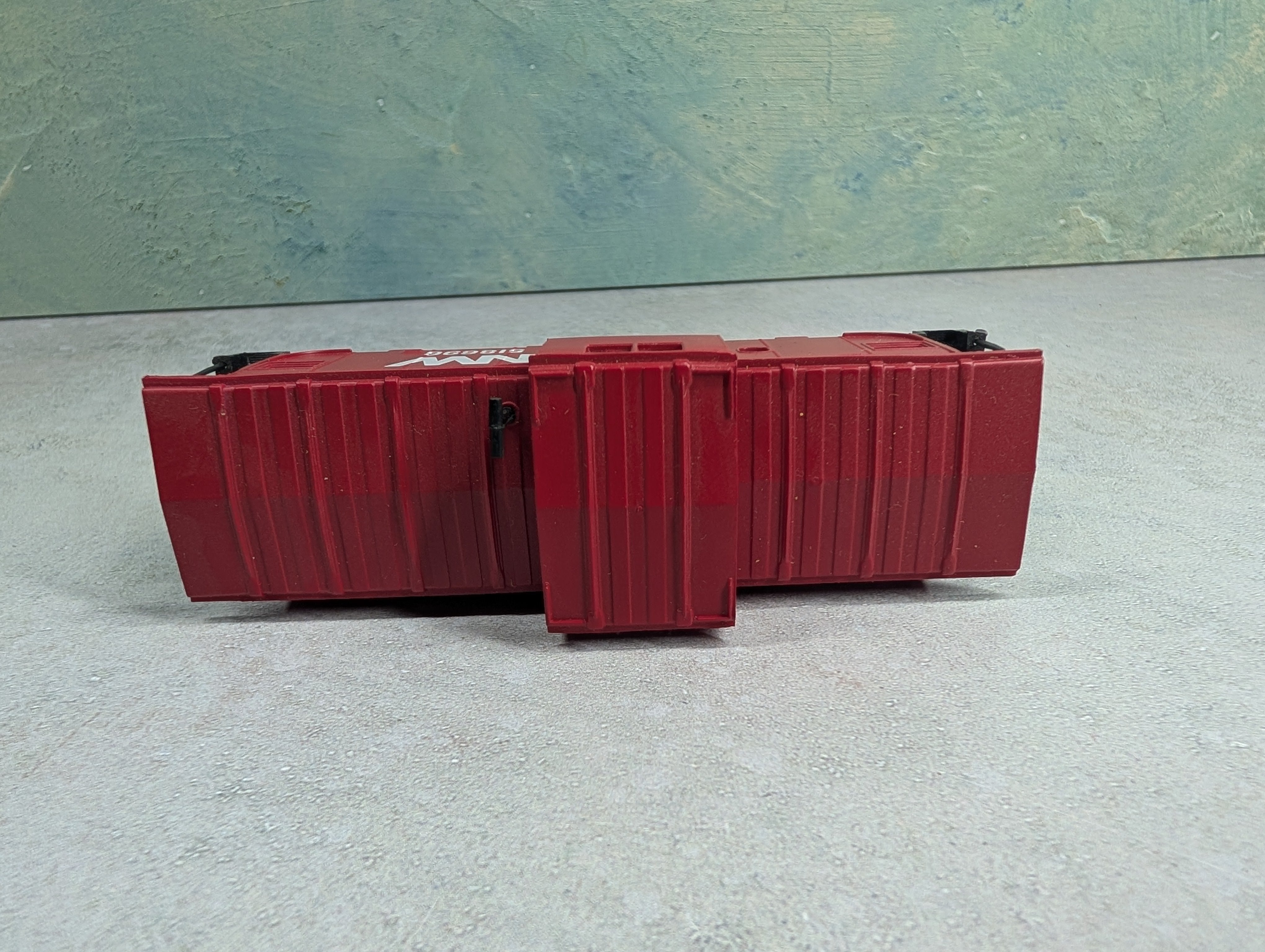 USED Bachmann HO Scale Wide Vision Caboose Norfolk & Western NW #518696