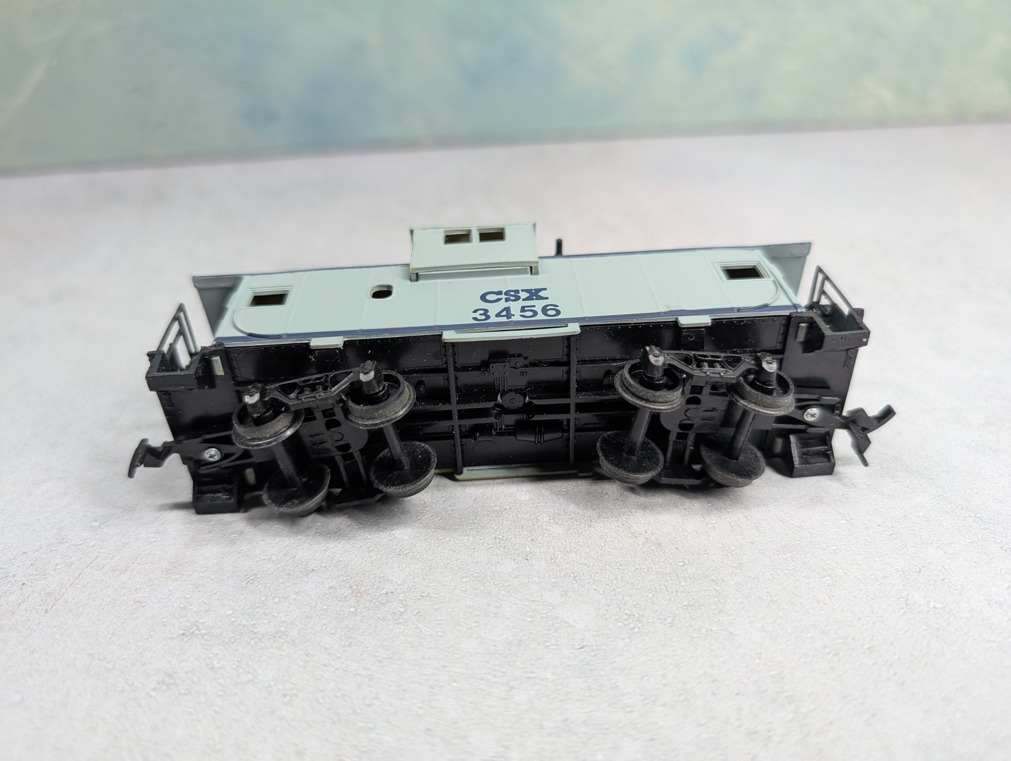 USED Bachmann HO Scale Wide Vision Caboose CSX #3456