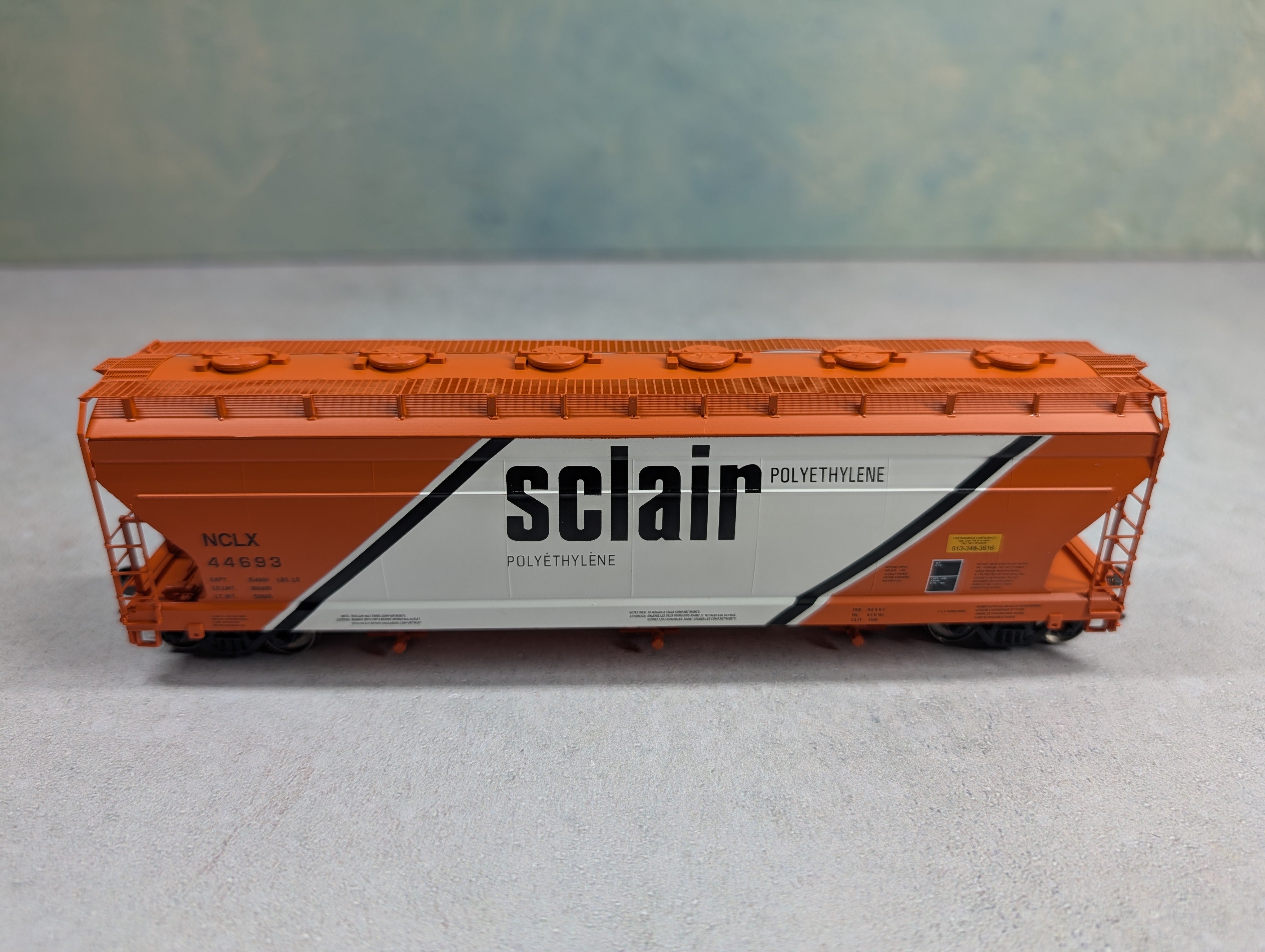 USED Intermountain 47020-13 HO Scale ACF 4650 Cu Ft 3 Bay Hopper Sclair NCLX #44693