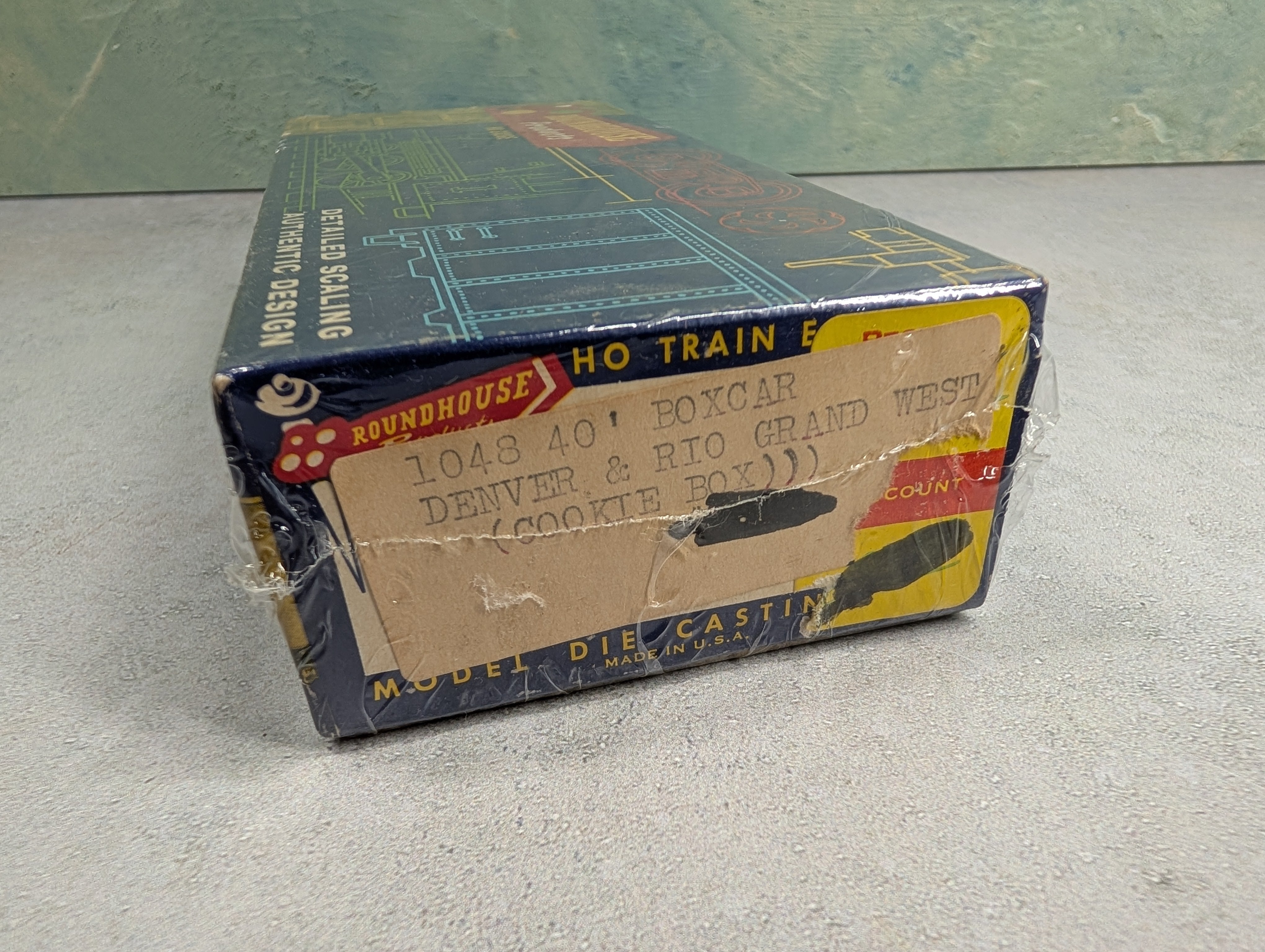 Roundhouse 1048 HO Scale 40' Box Car Rio Grande D&RGW #60004 Cookie Box, Sealed KIT