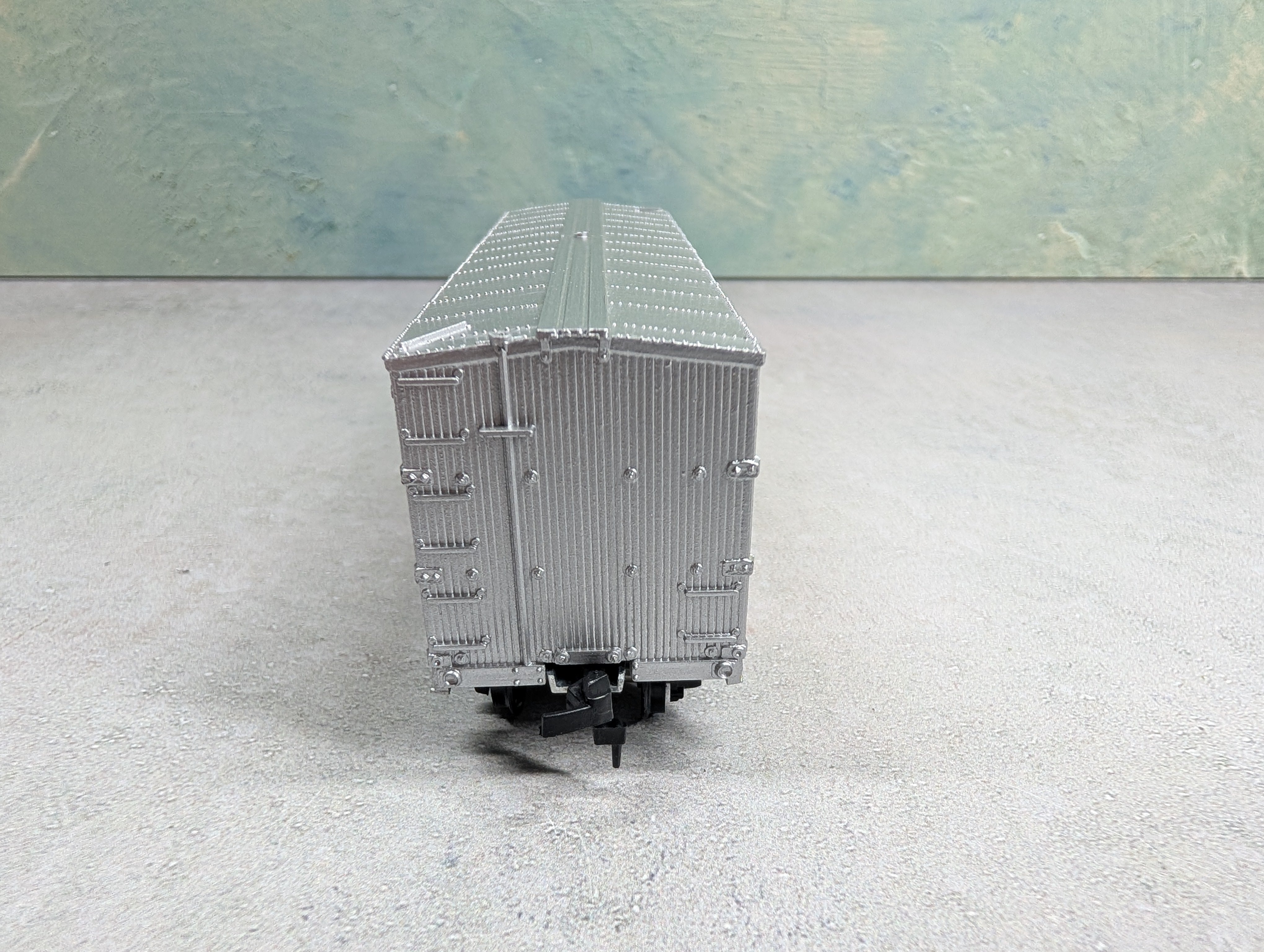 USED Roundhouse 3017 HO Scale 36' Fishbelly Box Car Rio Grande D&RGW #3489