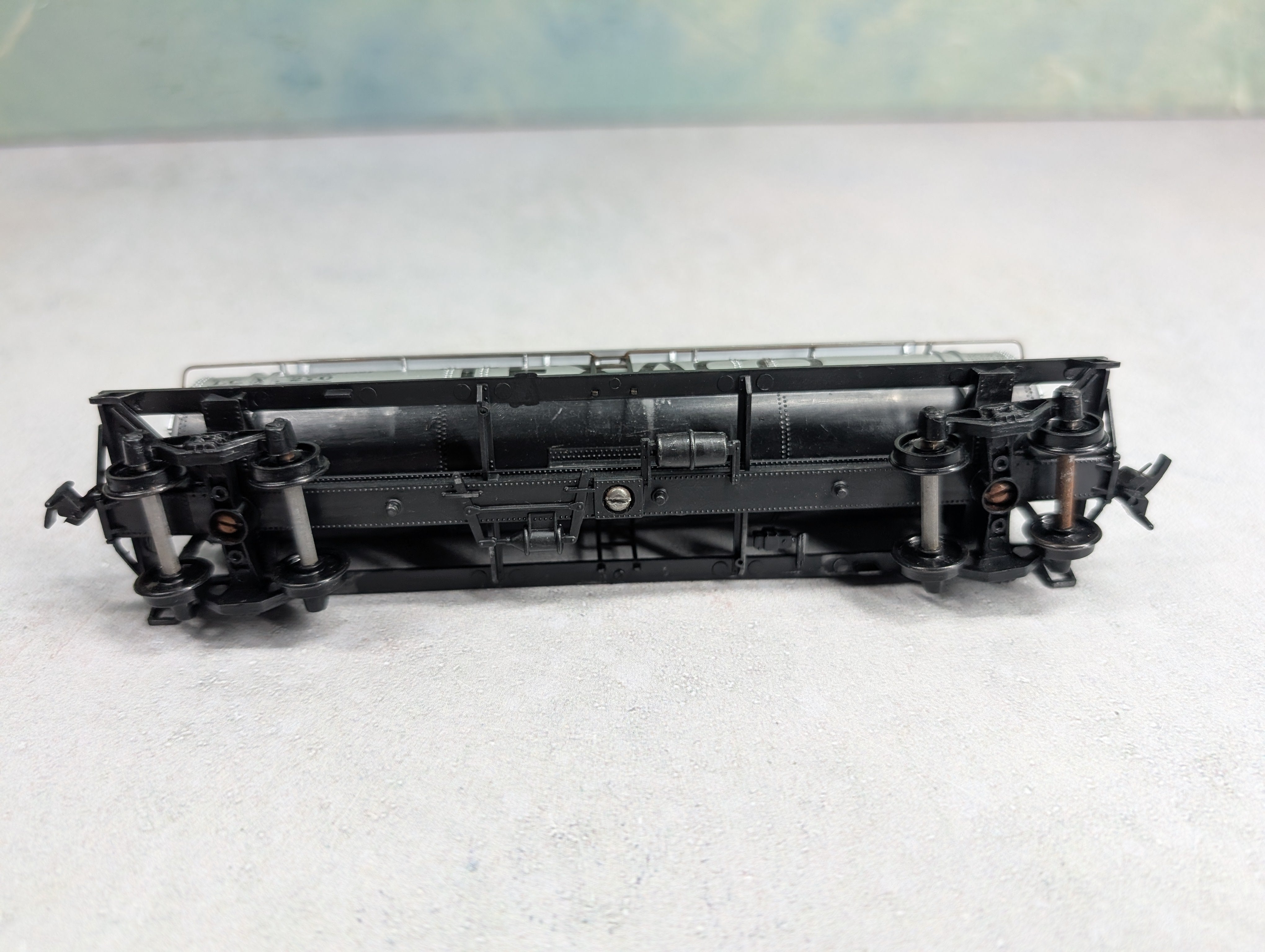 USED Athearn HO Scale Triple Dome Tank Car Texaco TCX #270