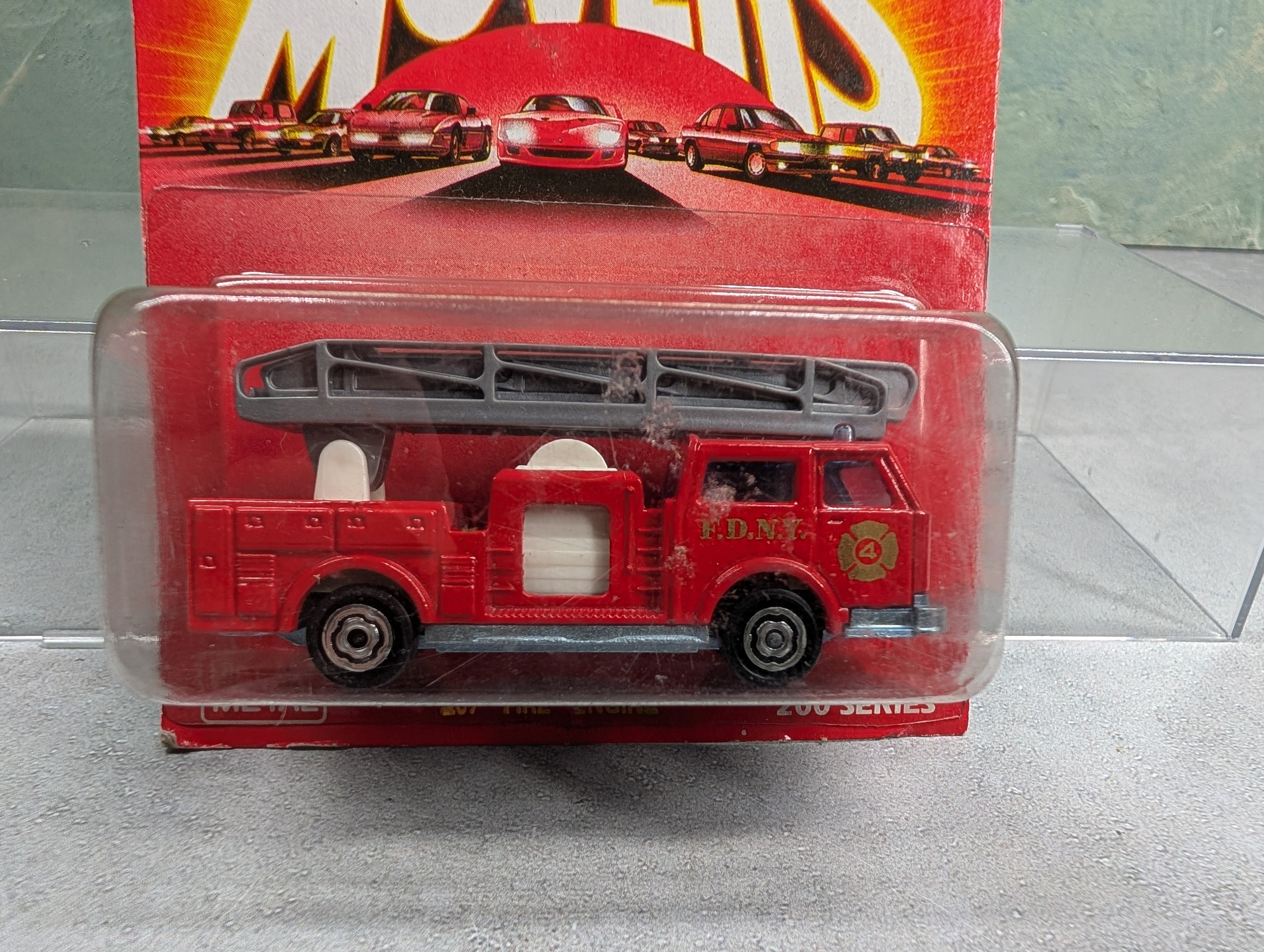 Majorette Fire Engine w/ Ladder 207