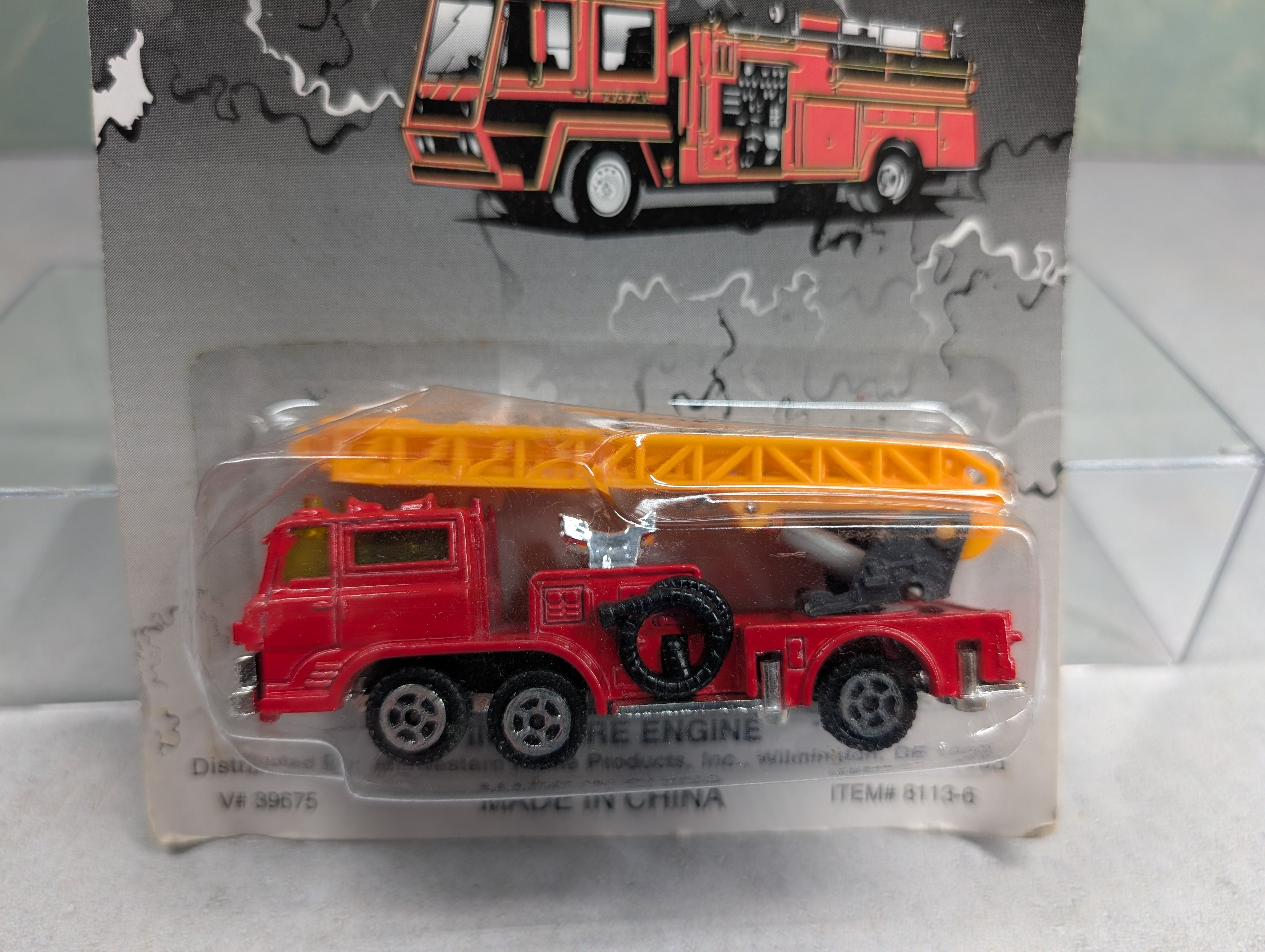 Midwestern Home Products Fire Engine w/ Orange Ladder