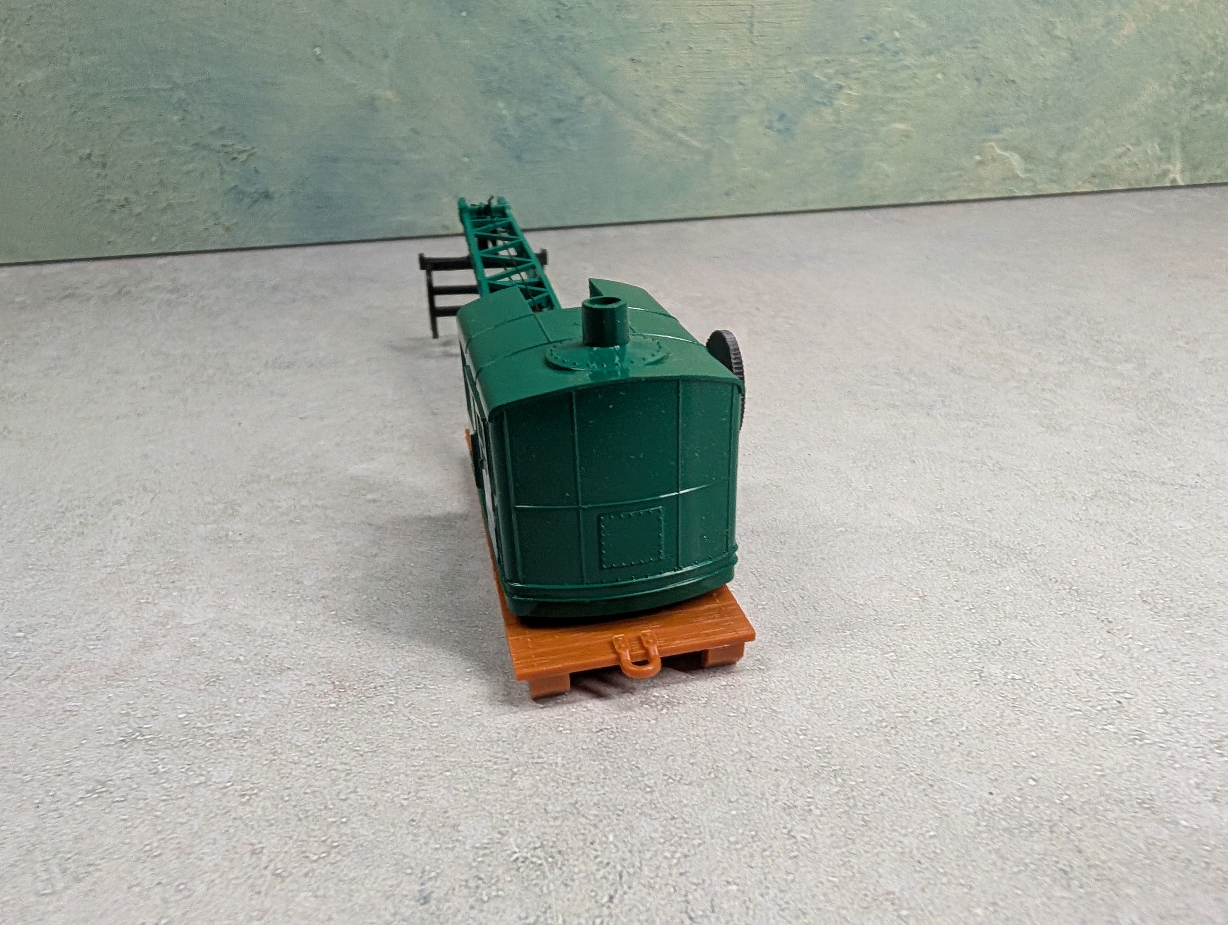 USED AHM HO Scale Logging Crane Burlington Northern