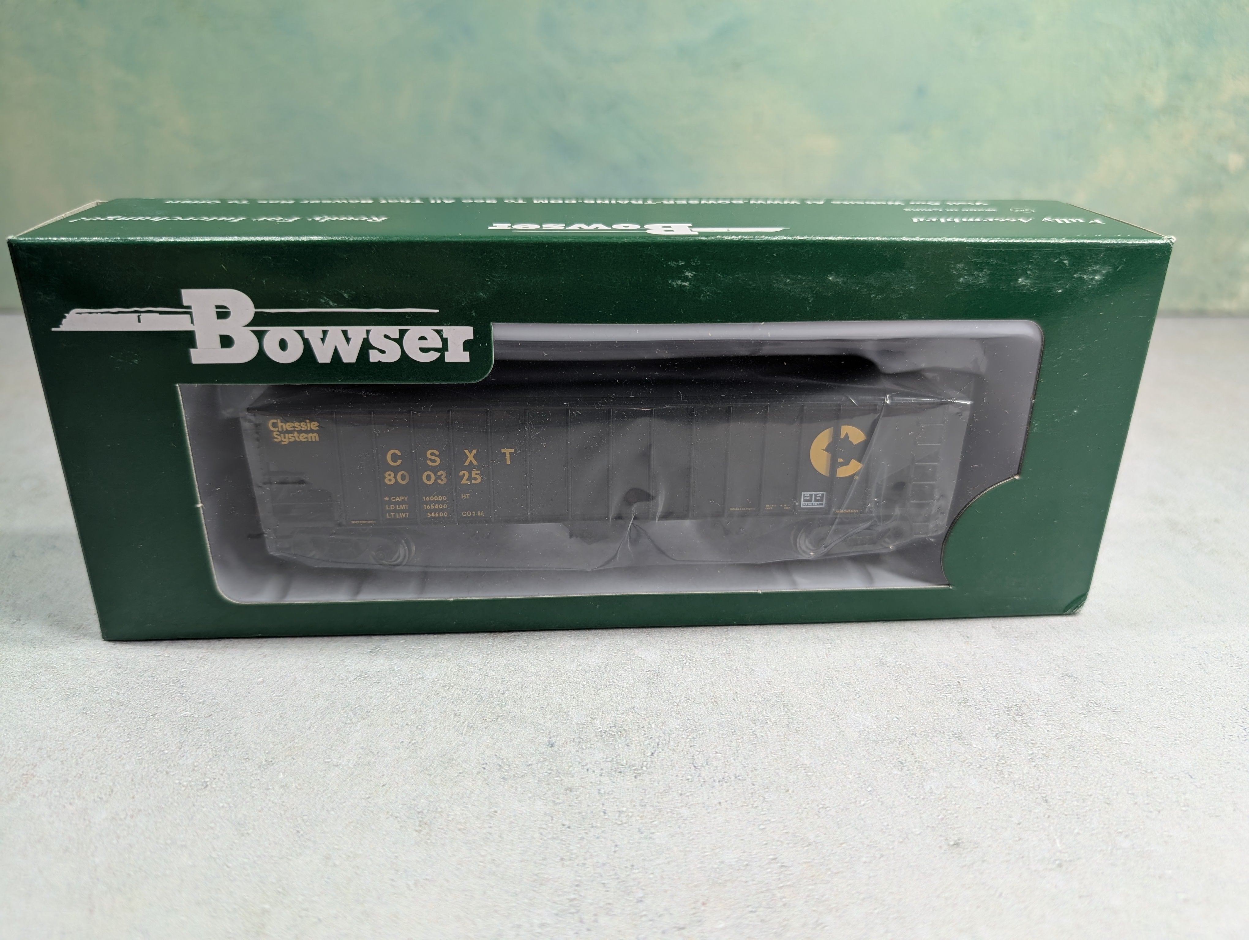 Bowser 41813 HO Scale 14 Panel 70 Ton Hopper Chessie CSXT #800325