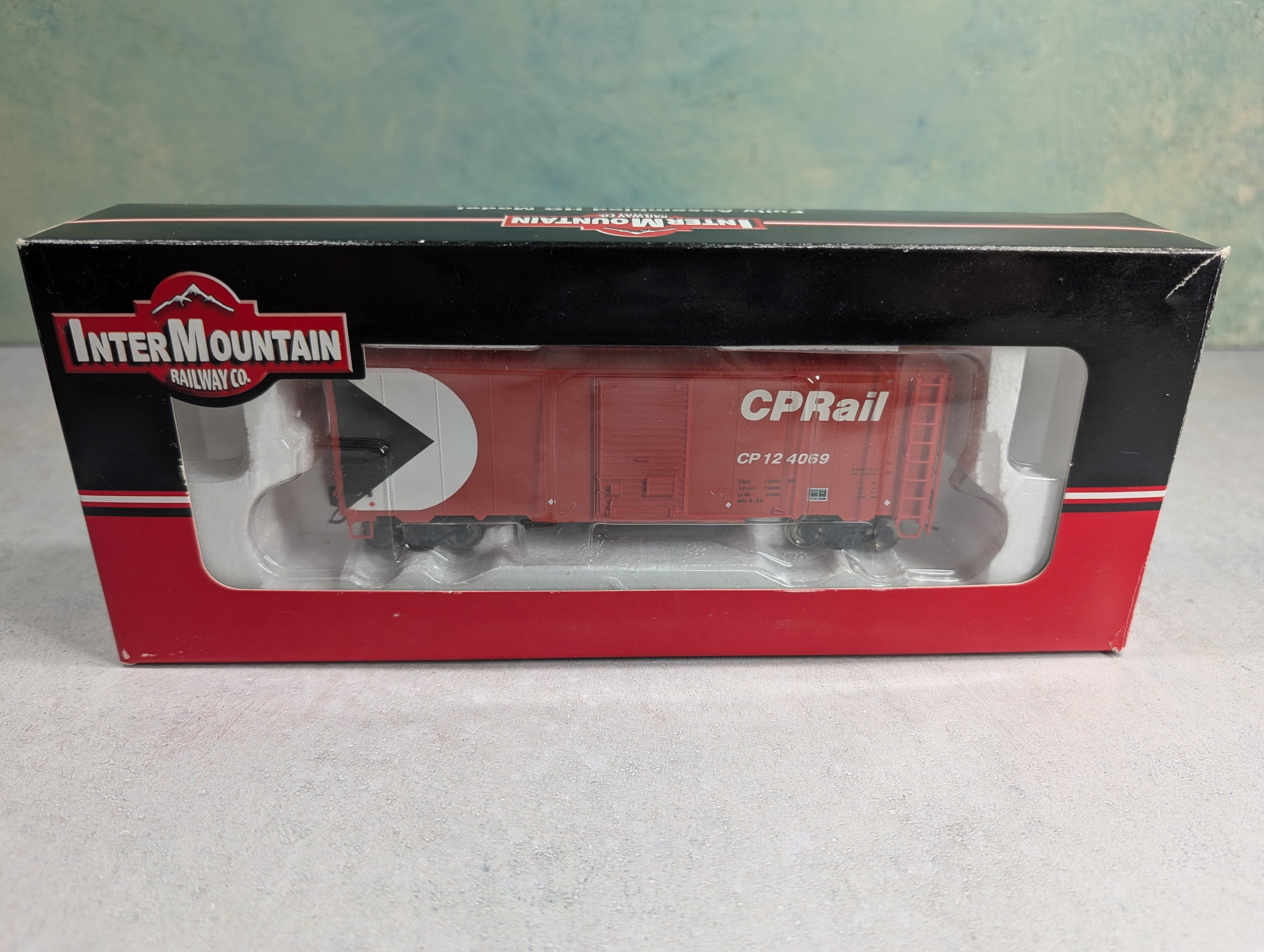 Intermountain 46807-21 HO Scale Modified AAR 40' Boxcar Canadian Pacific CP #124069