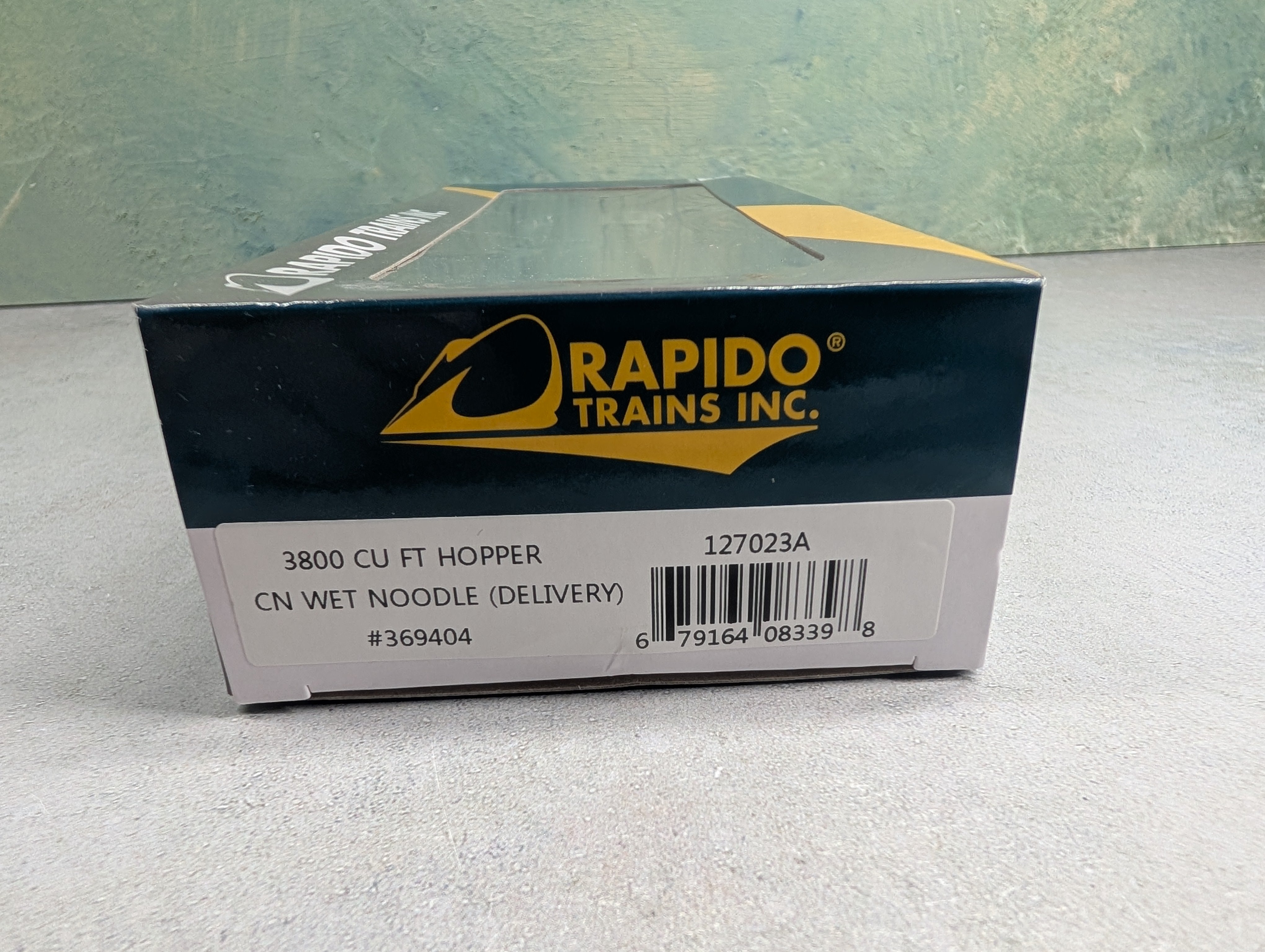 Rapido 127023A HO Scale 3800 CU FT Hopper Canadian National CN #369404 Wet Noodle (Delivery)