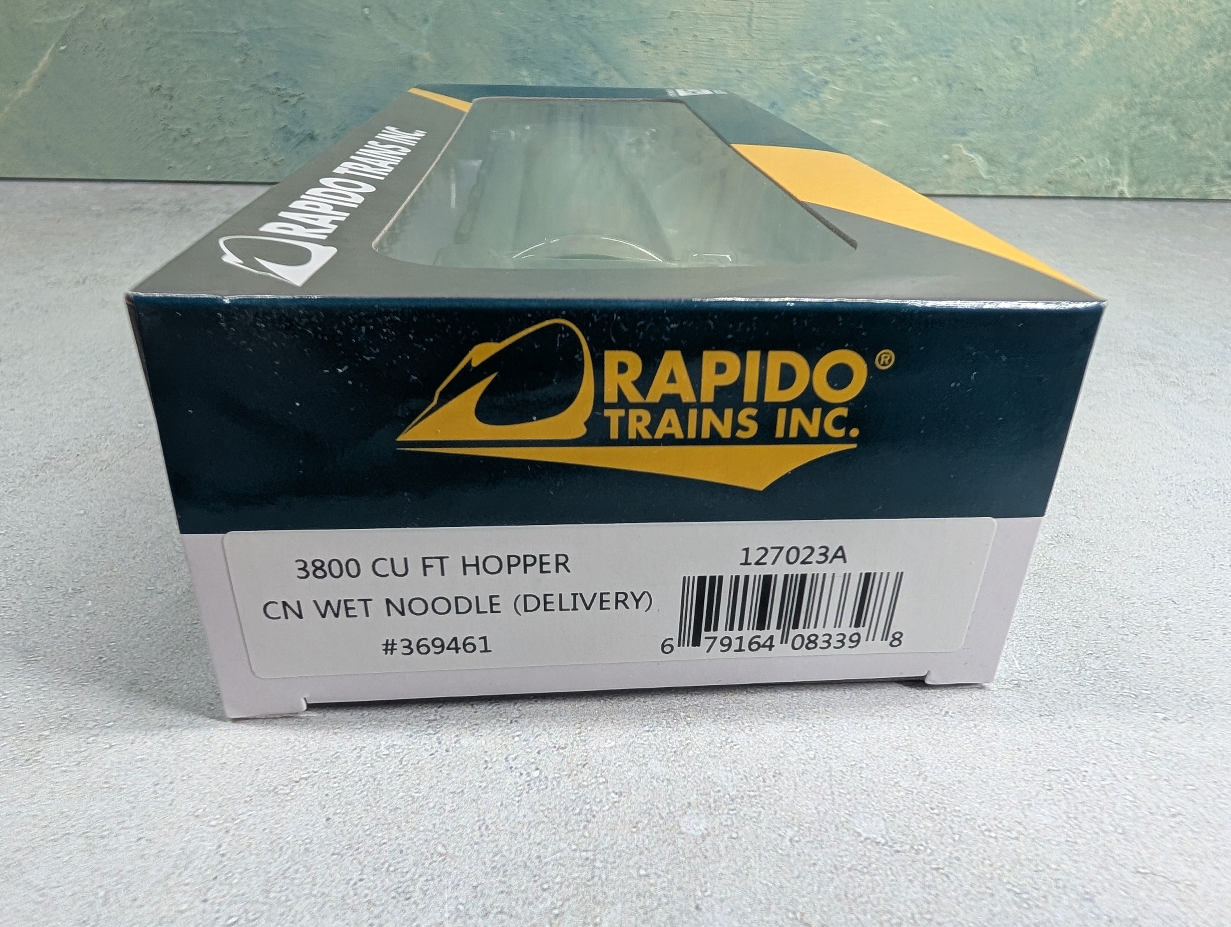 Rapido 127023A HO Scale 3800 CU FT Hopper Canadian National CN #369461 Wet Noodle (Delivery)