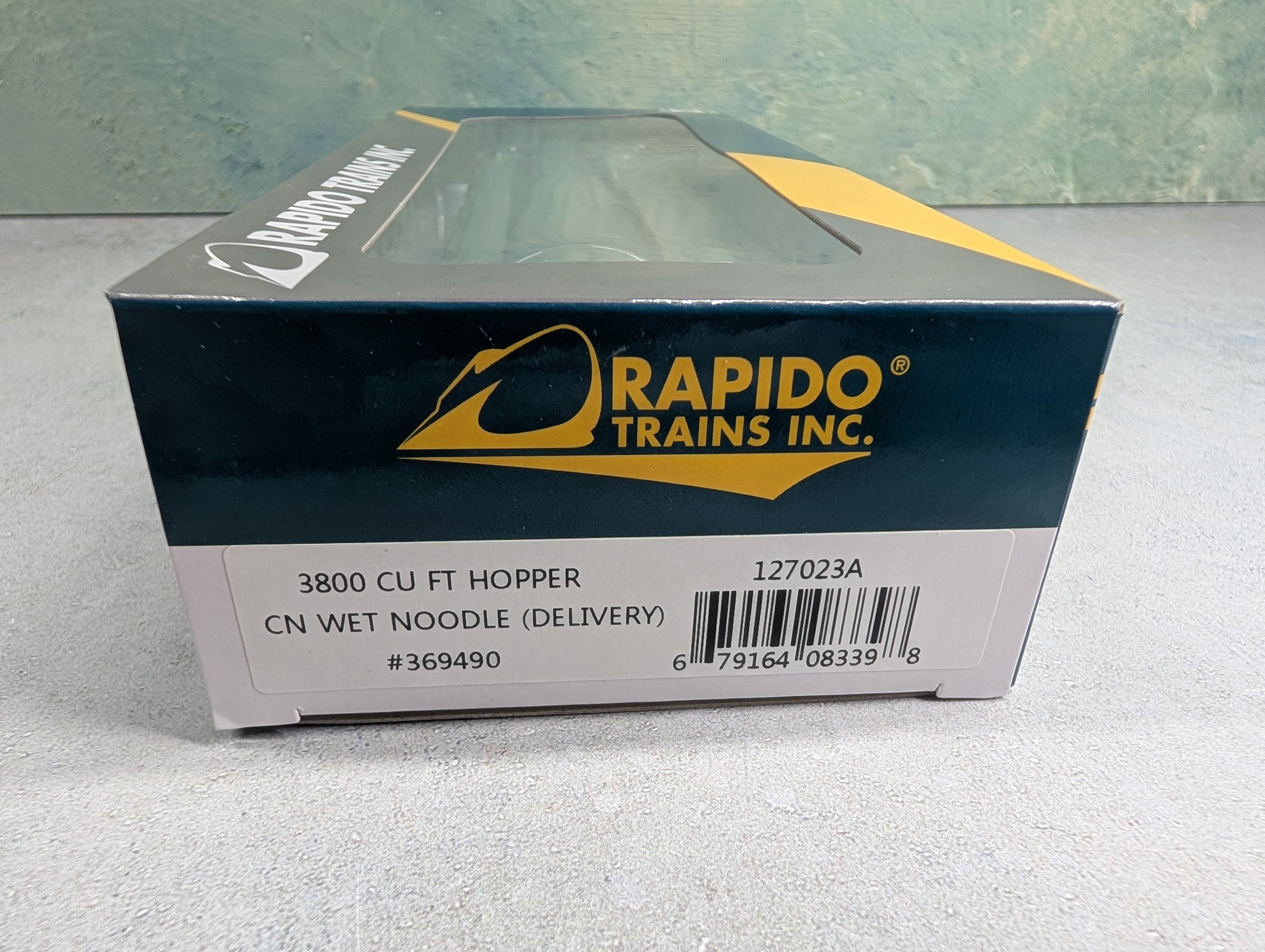 Rapido 127023A HO Scale 3800 CU FT Hopper Canadian National CN #369490 Wet Noodle (Delivery)