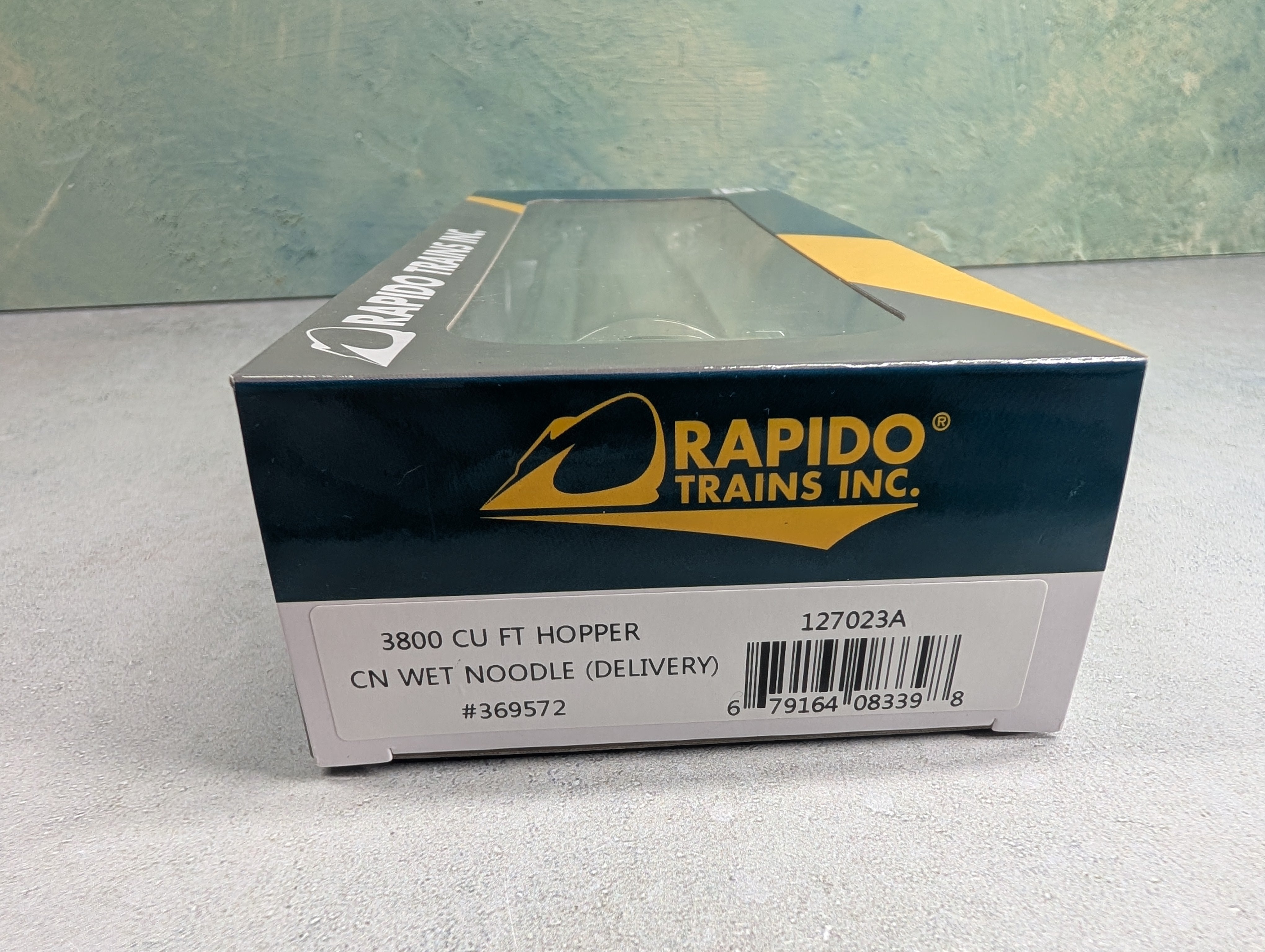 Rapido 127023A HO Scale 3800 CU FT Hopper Canadian National CN #369572 Wet Noodle (Delivery)
