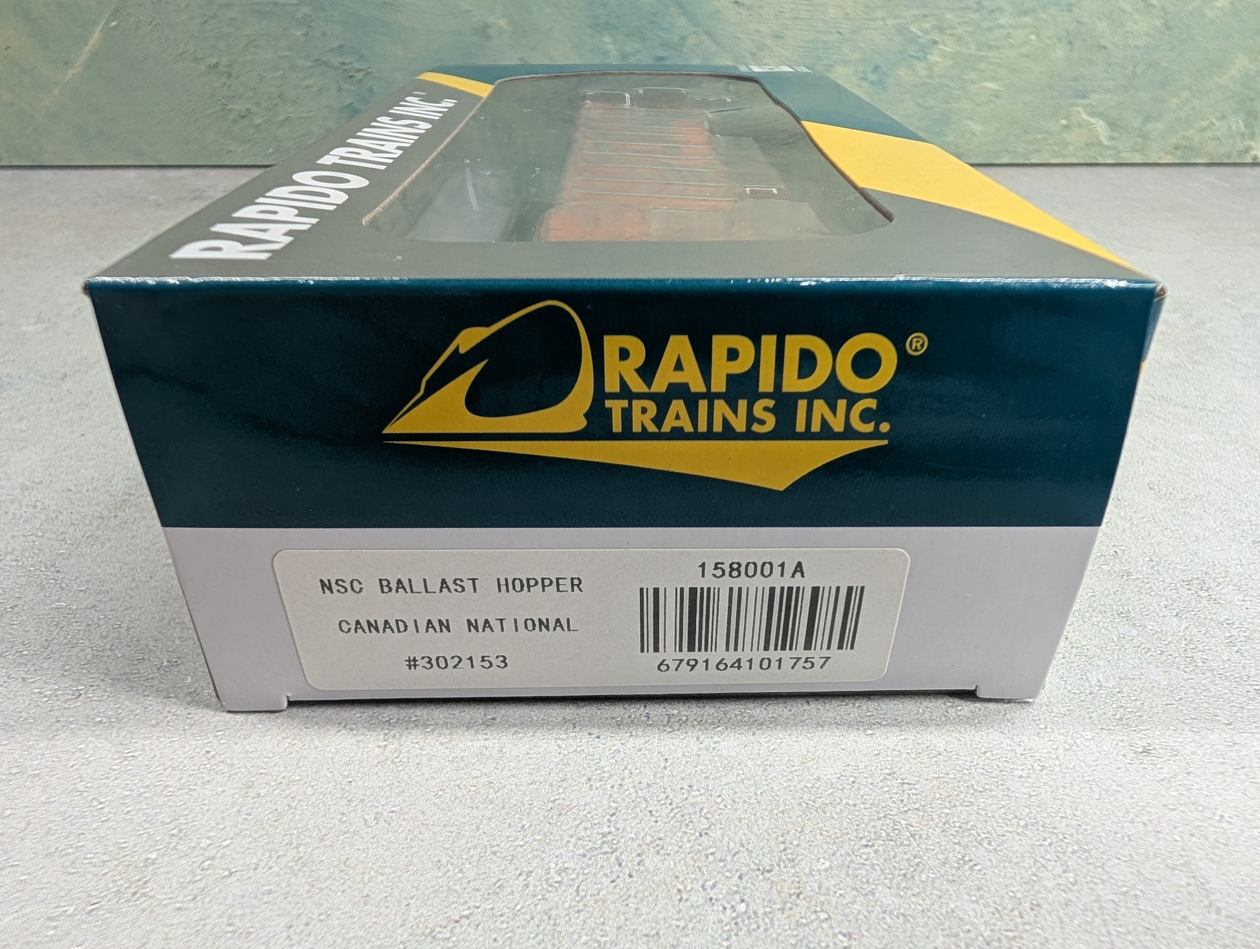 Rapido 158001A HO Scale NSC Ballast Hopper Canadian National CN #302153
