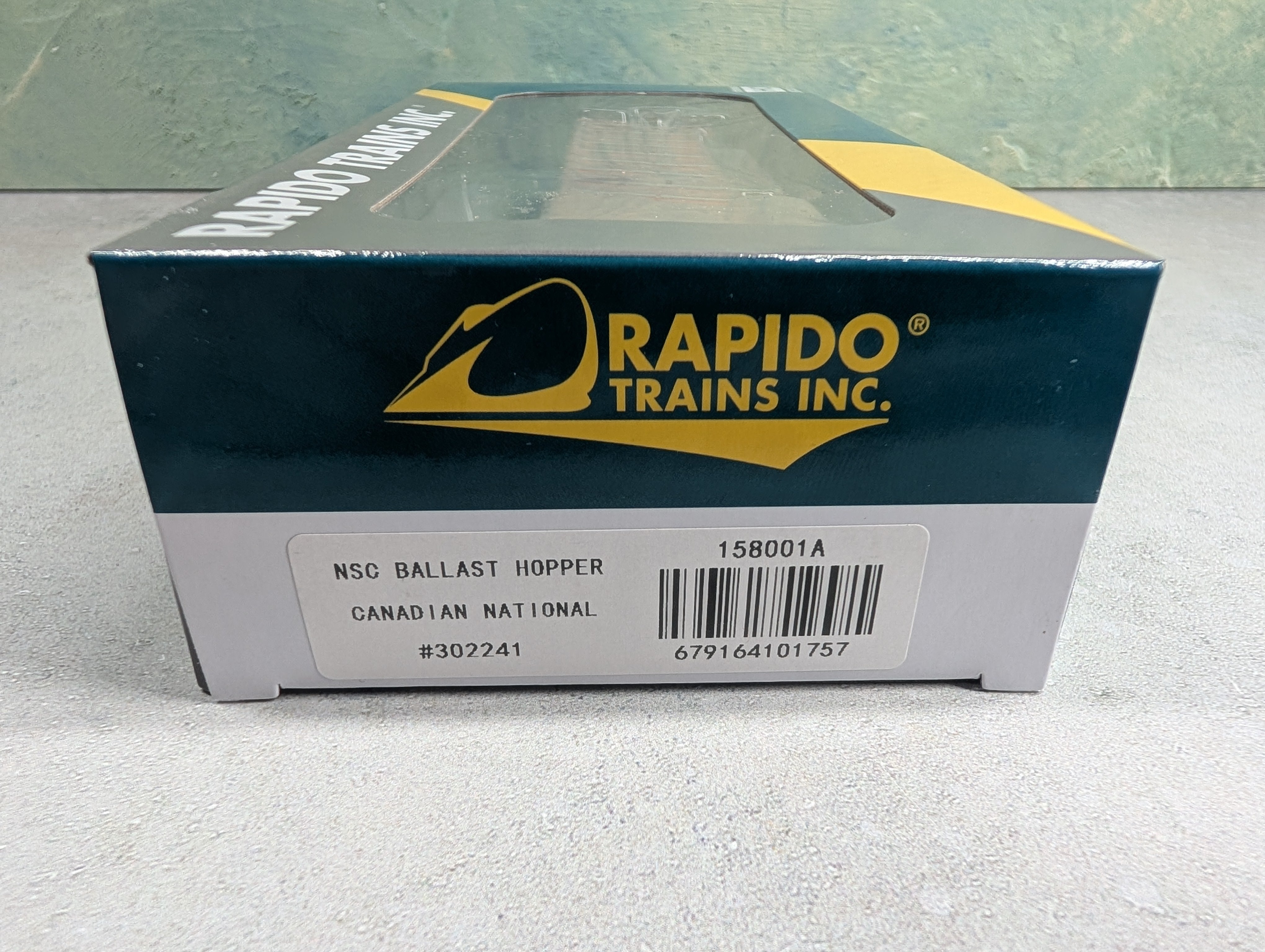Rapido 158001A HO Scale NSC Ballast Hopper Canadian National CN #302241