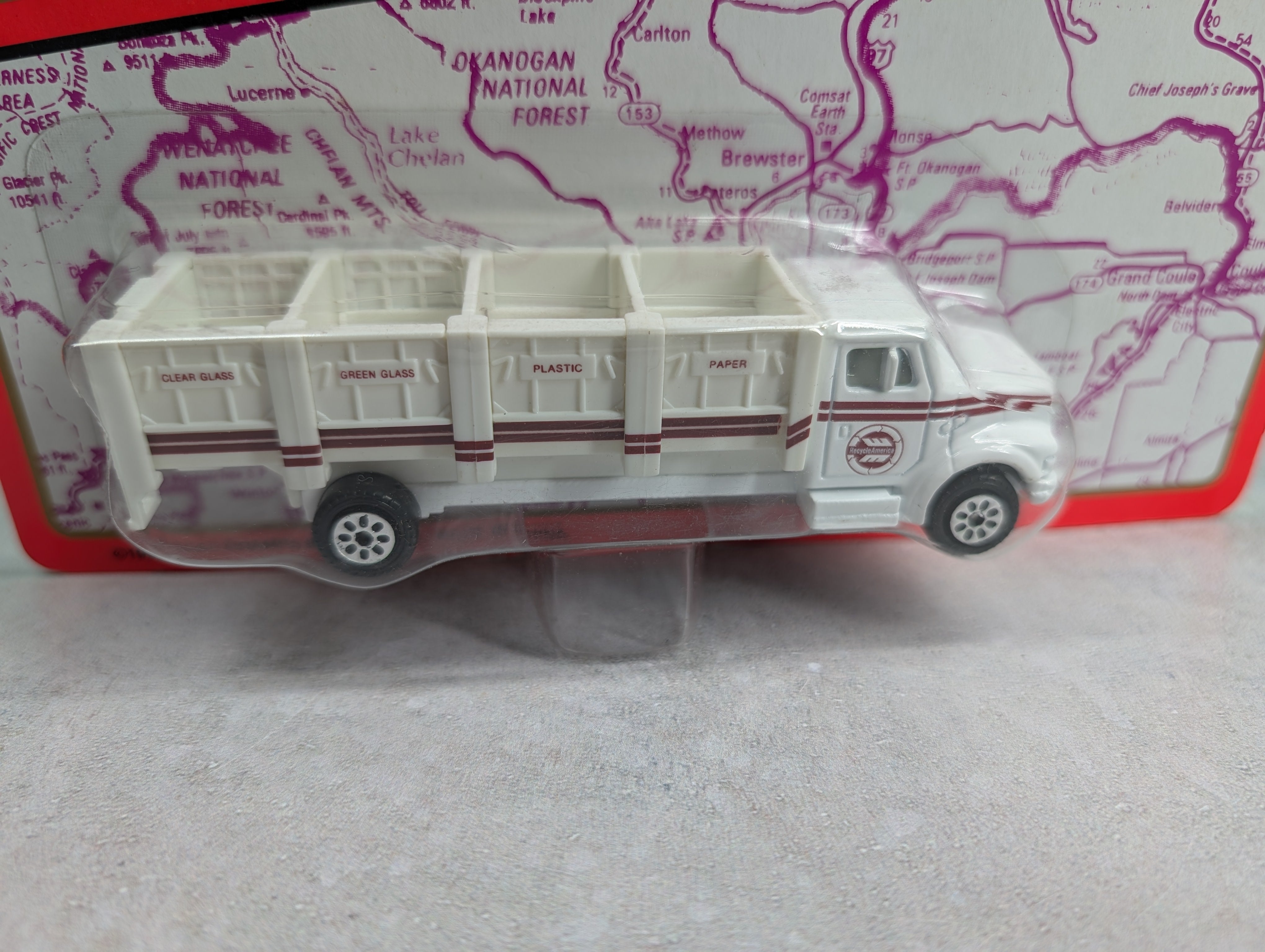 Road Champs 5900 Die Cast Recycle Truck Deluxe Series