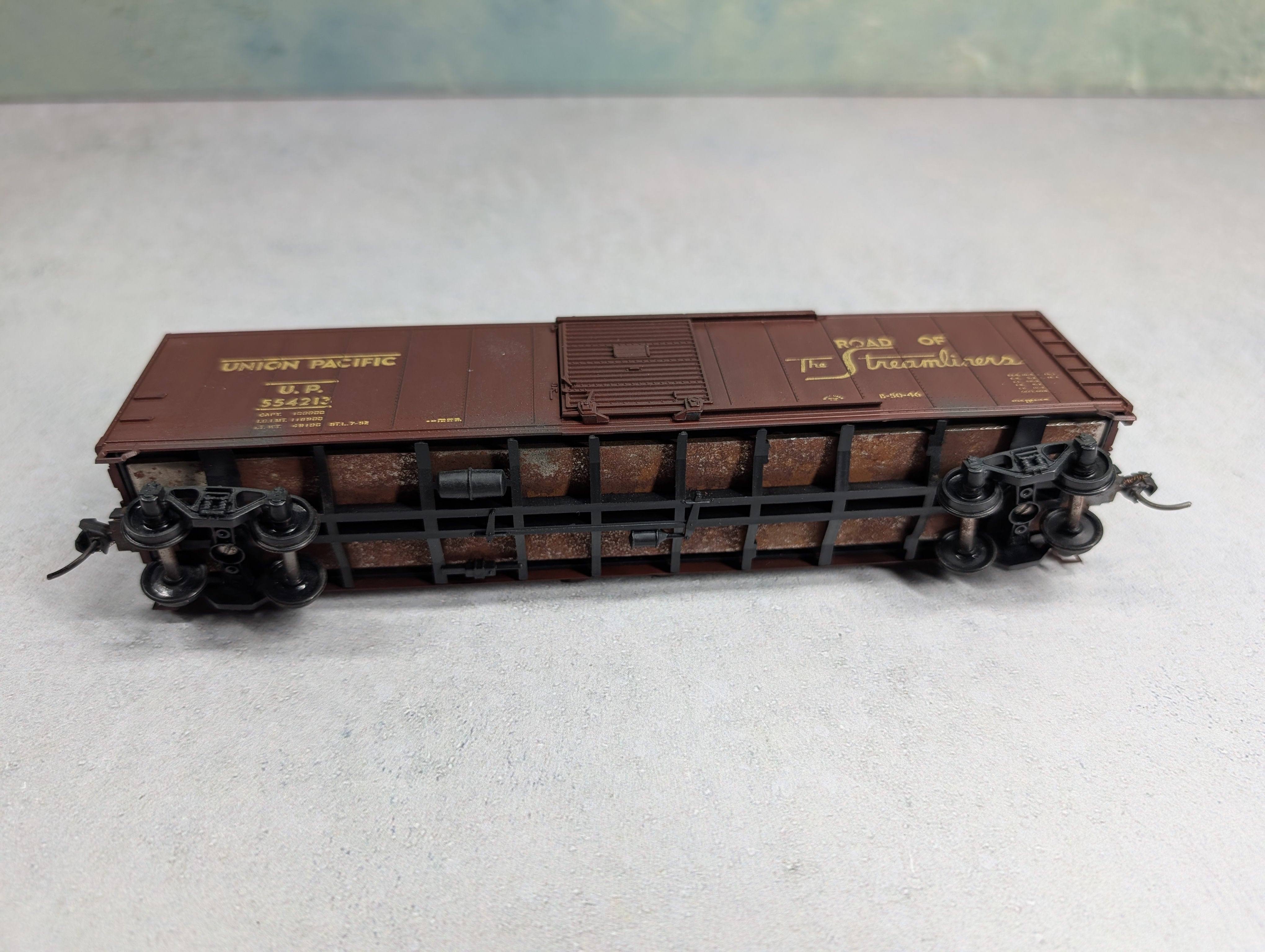 USED Athearn HO Scale 50' Box Car Union Pacific UP #554213 Weathered