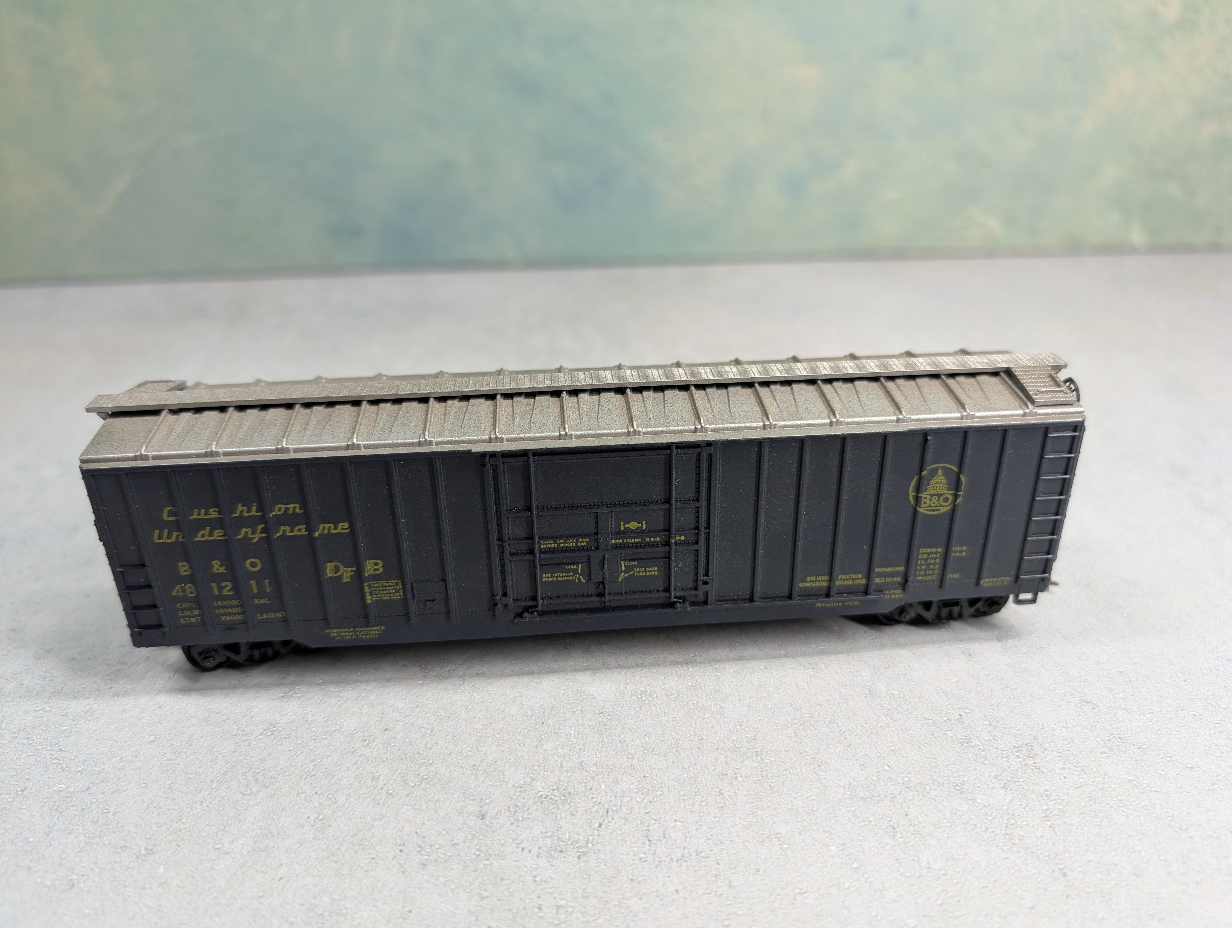 USED Athearn HO Scale 50' Box Car Baltimore and Ohio B&O #481211 Weathered