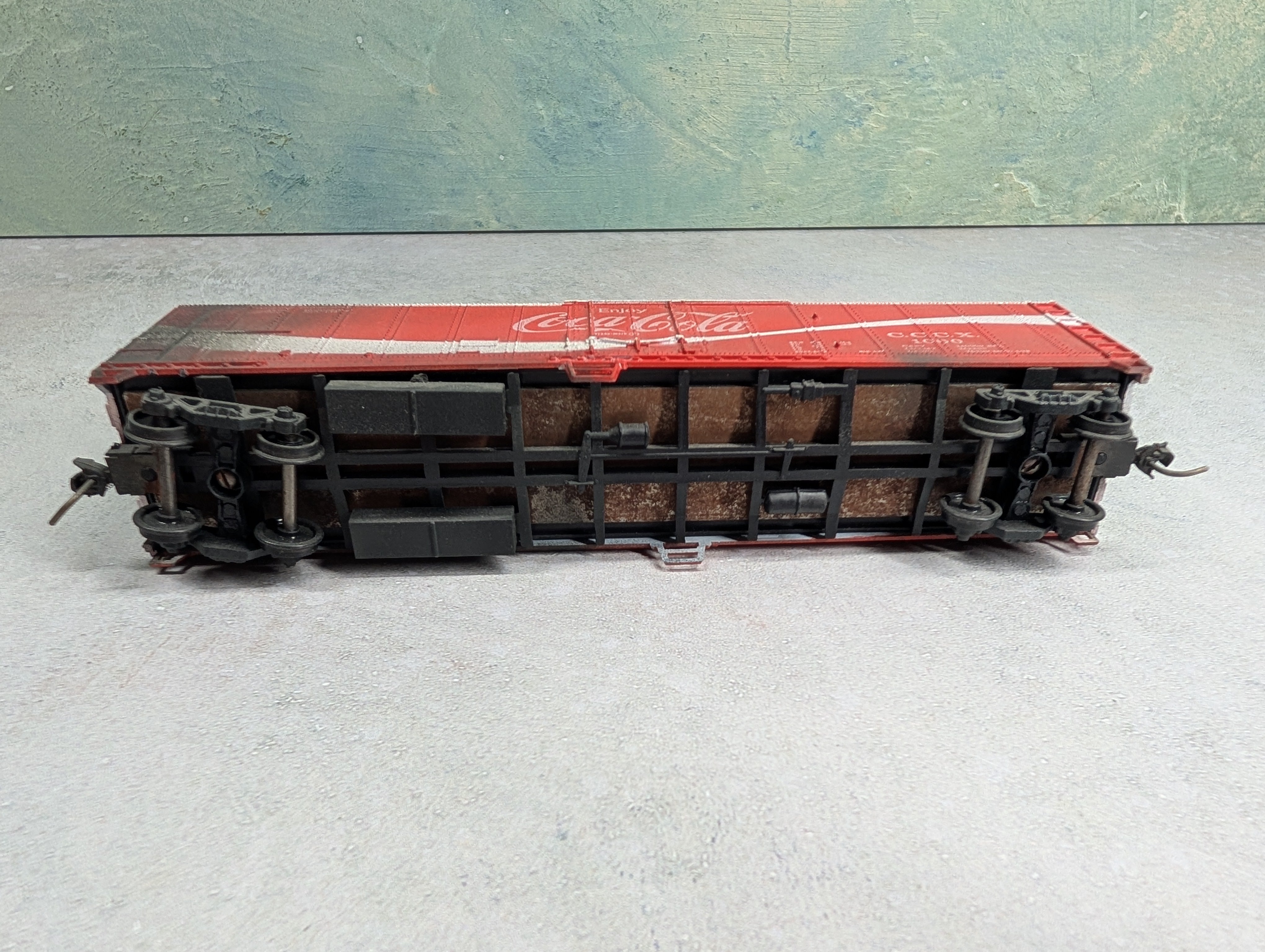 USED Athearn HO Scale Coca-Cola Box Car CCCX 1000 Weathered