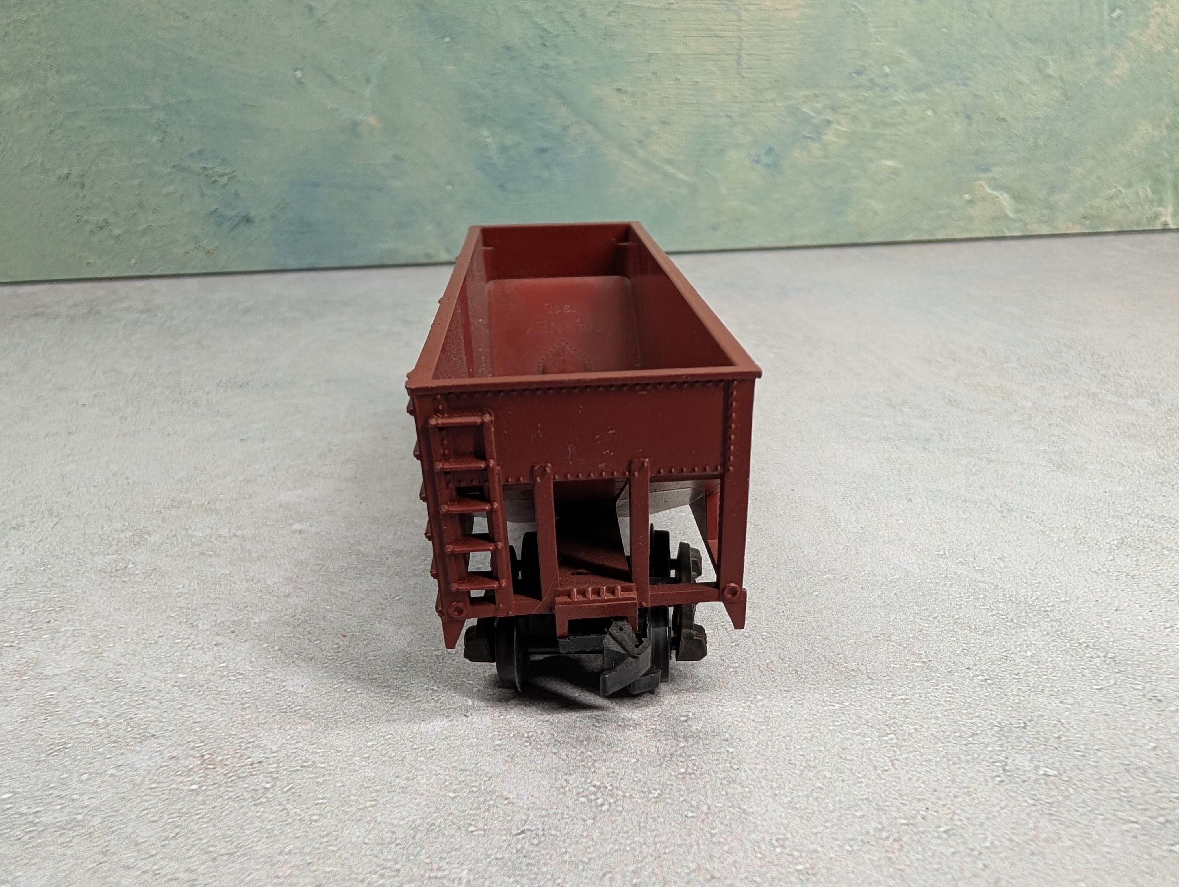 USED Varney HO Scale 2 Bay Open Hopper Chicago, Burlington & Quincy CB&Q #501