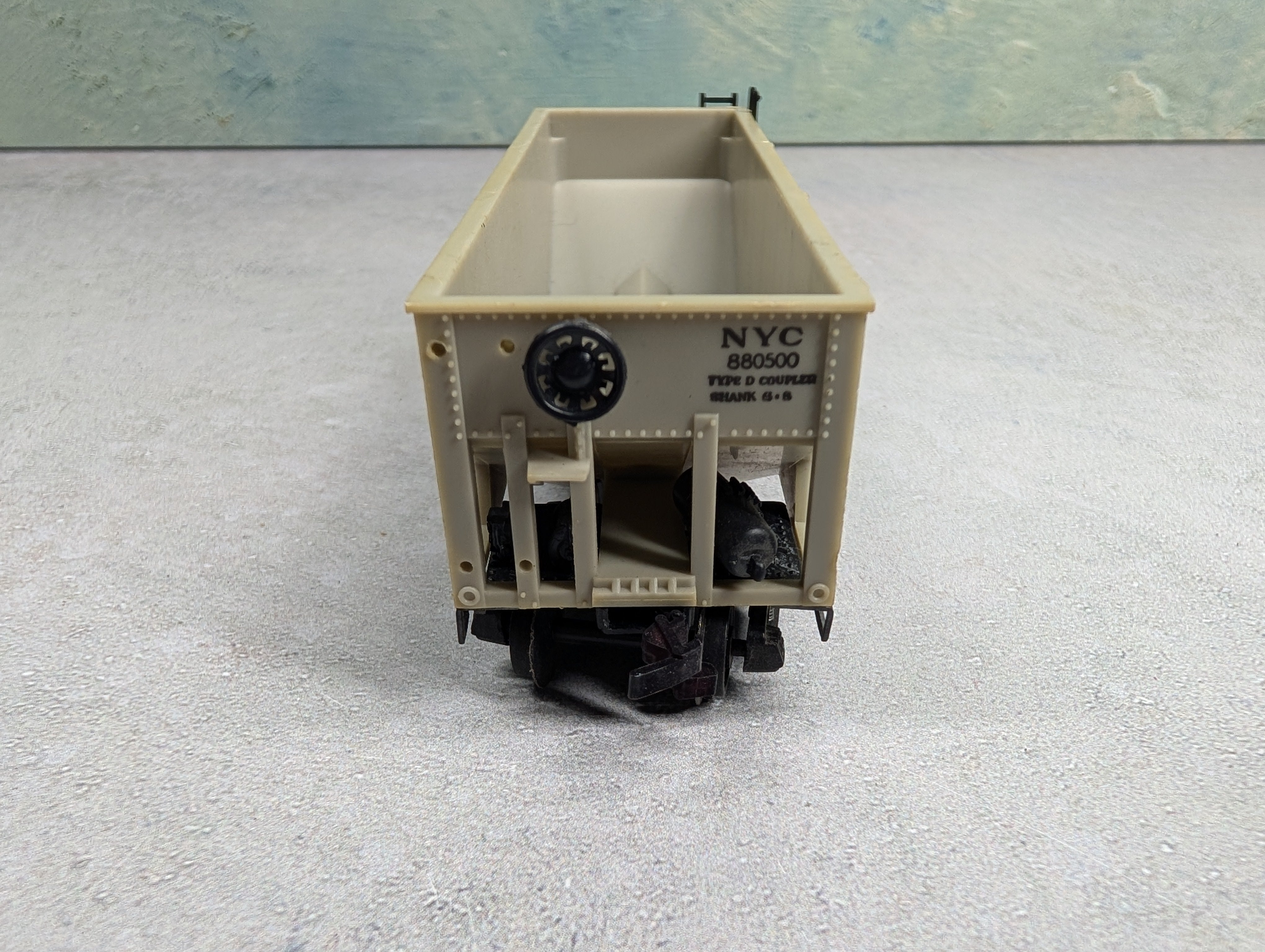 USED Varney HO Scale 2 Bay Open Hopper New York Central NYC #880500