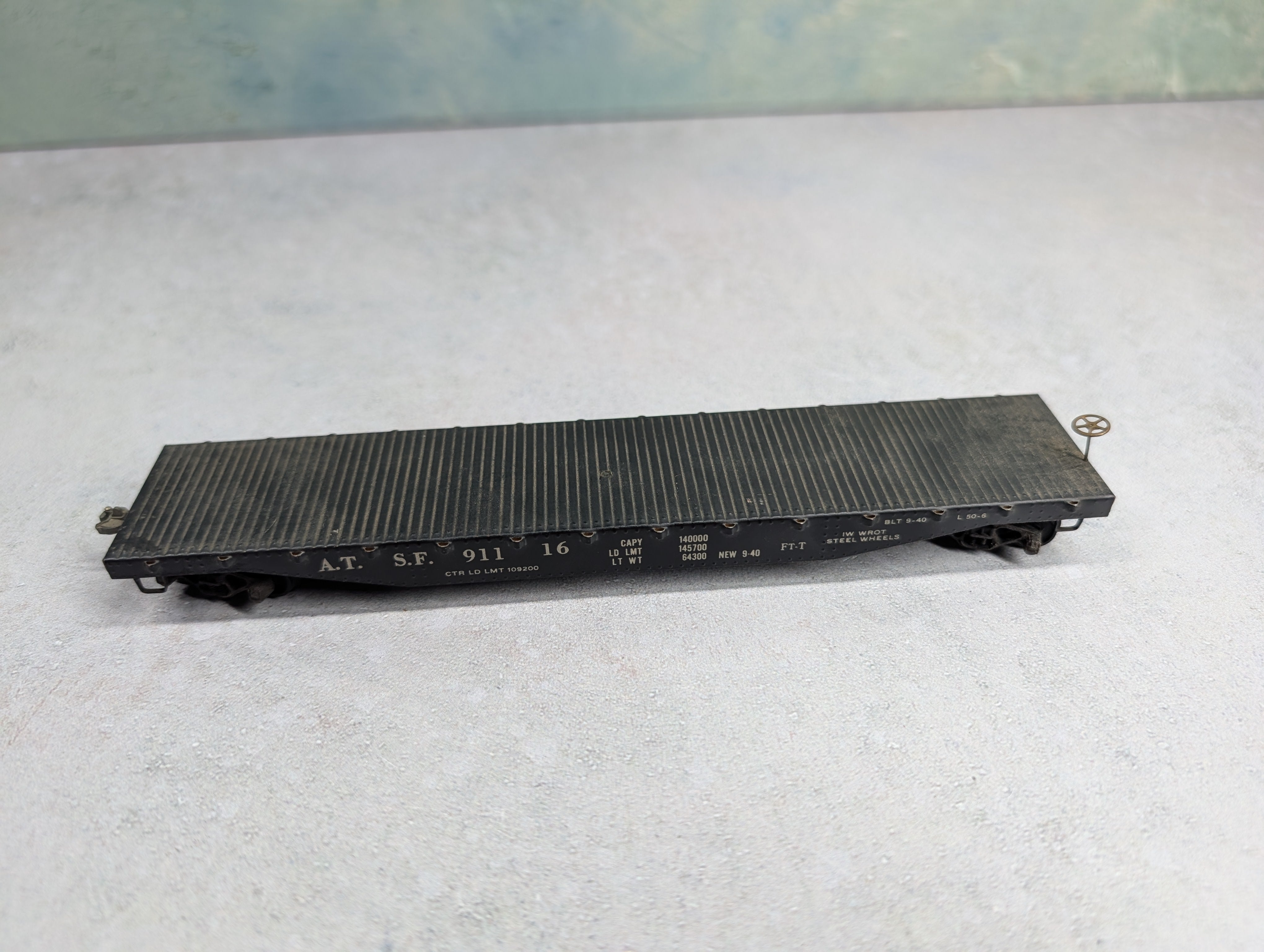 USED Varney HO Scale Flat Car Santa Fe ATSF #91116