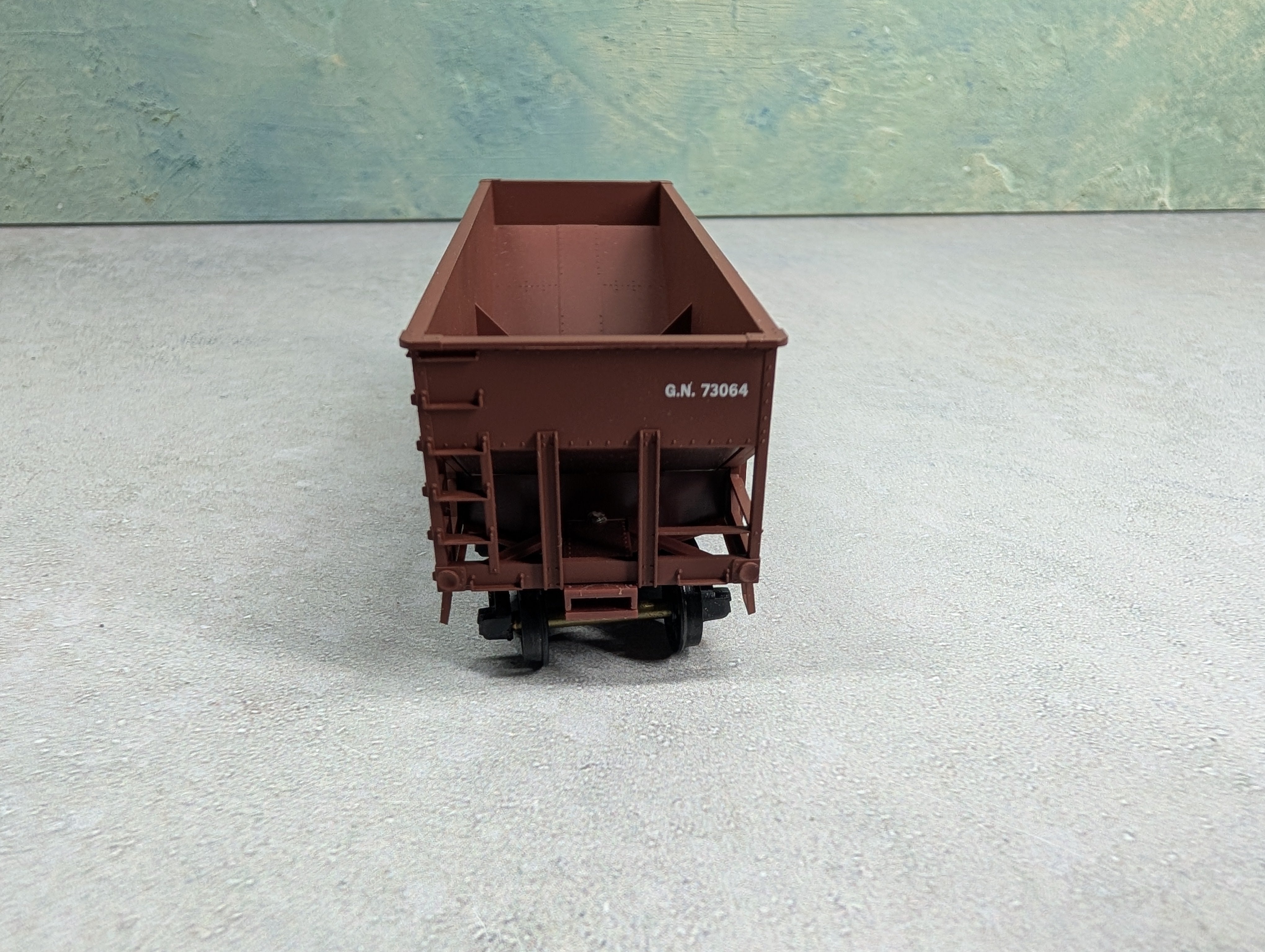 USED Accurail 2351 HO Scale Canton Twin Hopper Great Northern GN #73064
