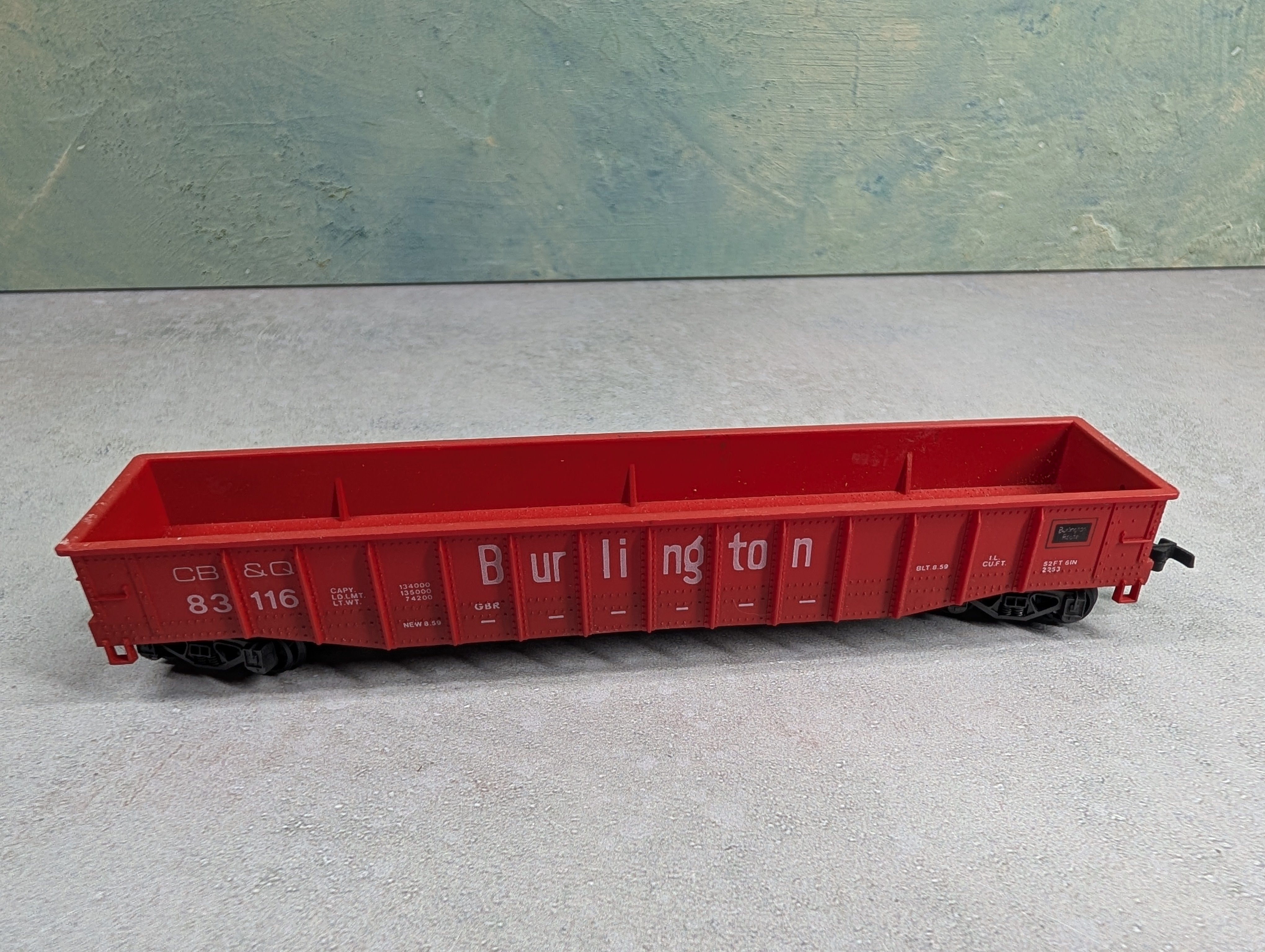 USED Lima HO Scale Gondola Burlington CB&Q #83116